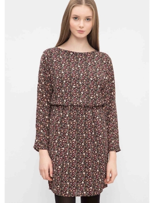 پیراهن زنانه