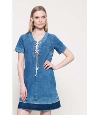 پیراهن زنانه