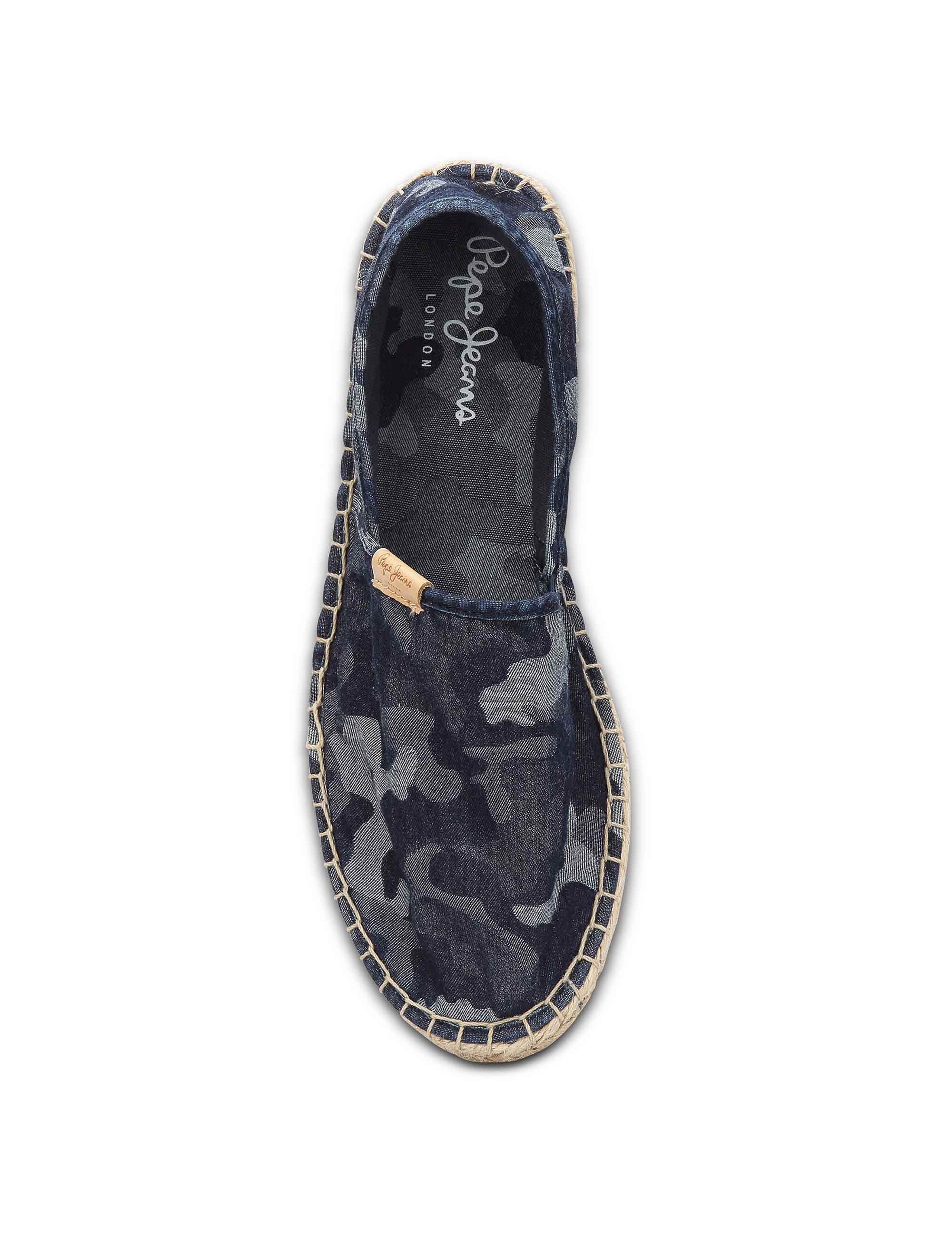 کفش روزمره مردانه