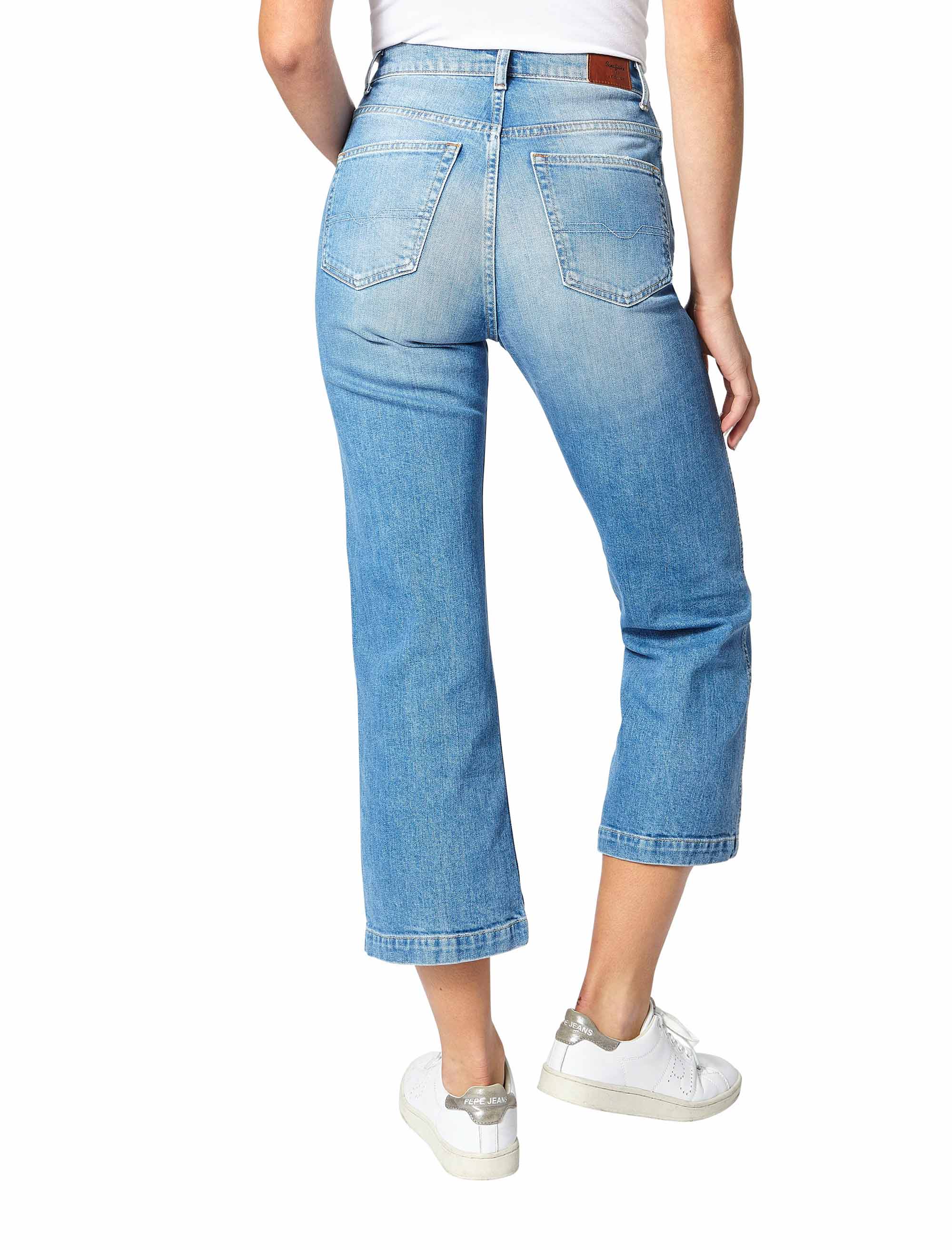 شلوار جین زنانه