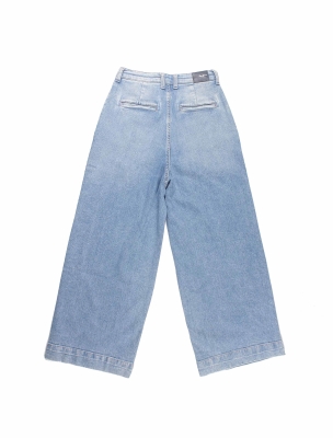 شلوار جین زنانه