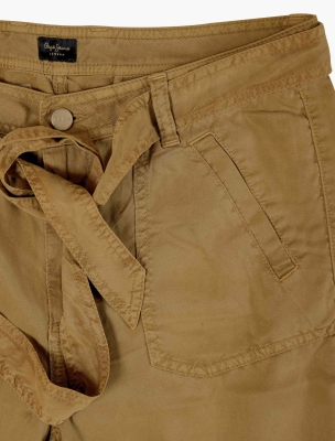 شلوار زنانه