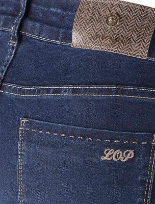 شلوار جین زنانه