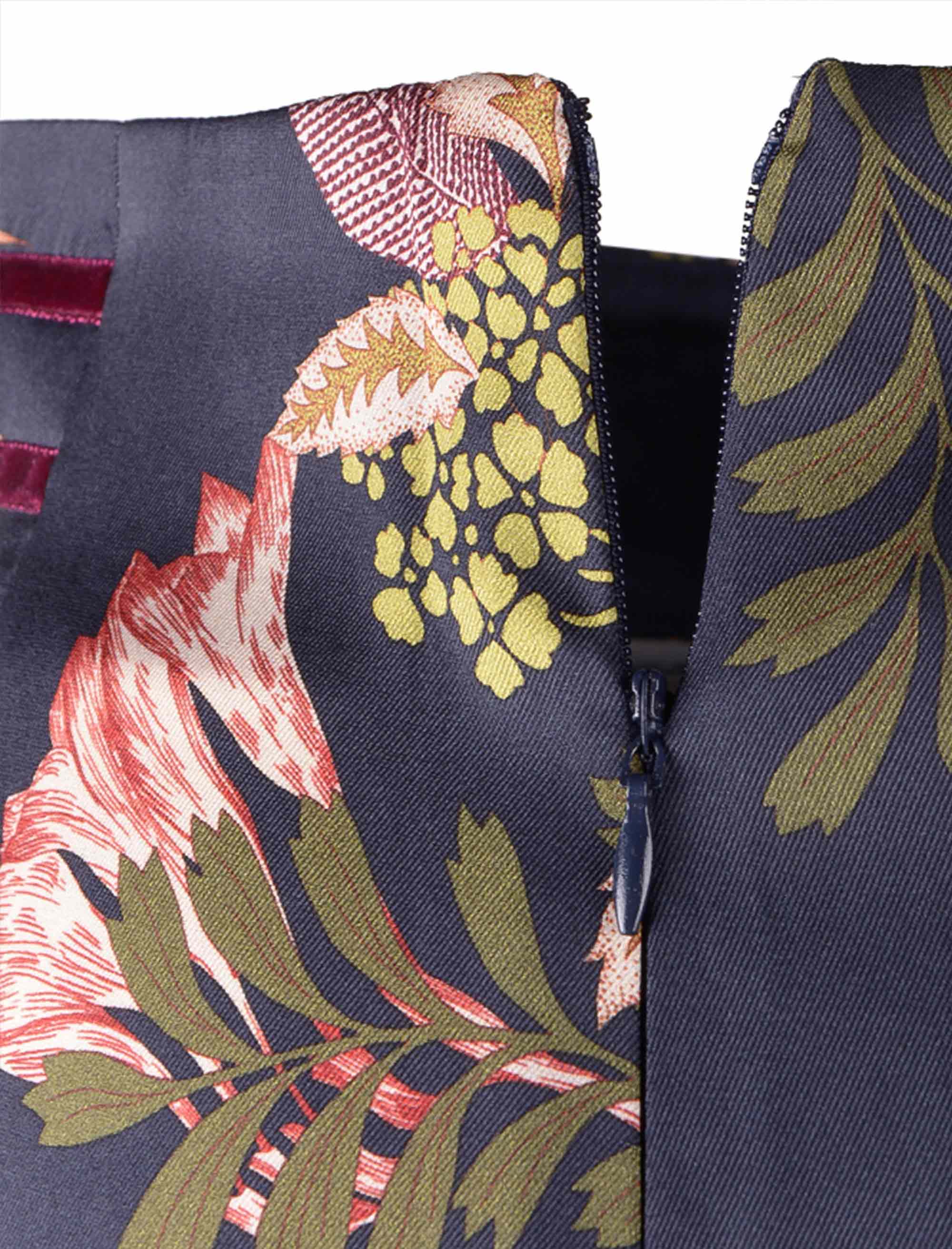 شلوار زنانه