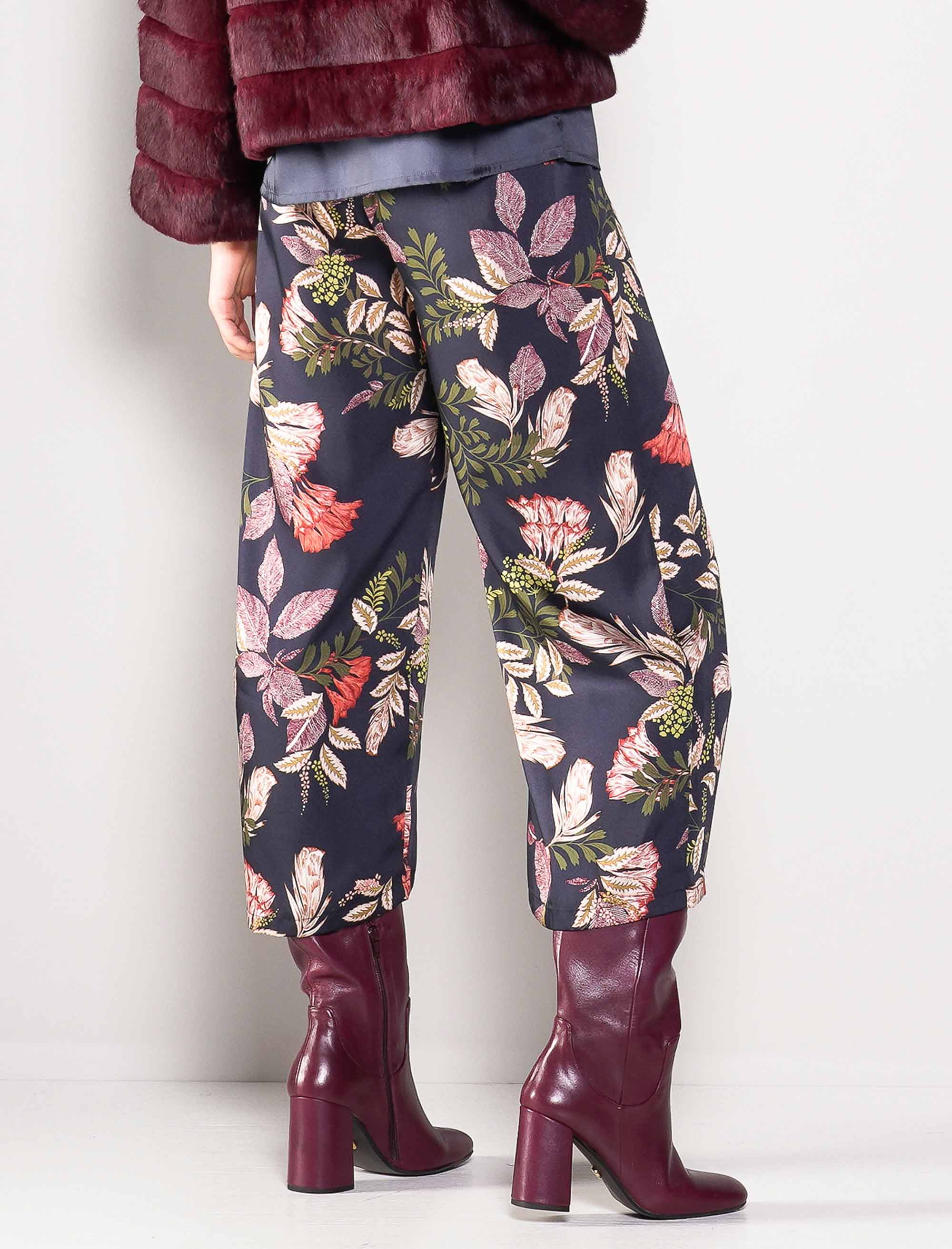 شلوار زنانه