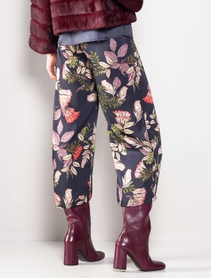 شلوار زنانه