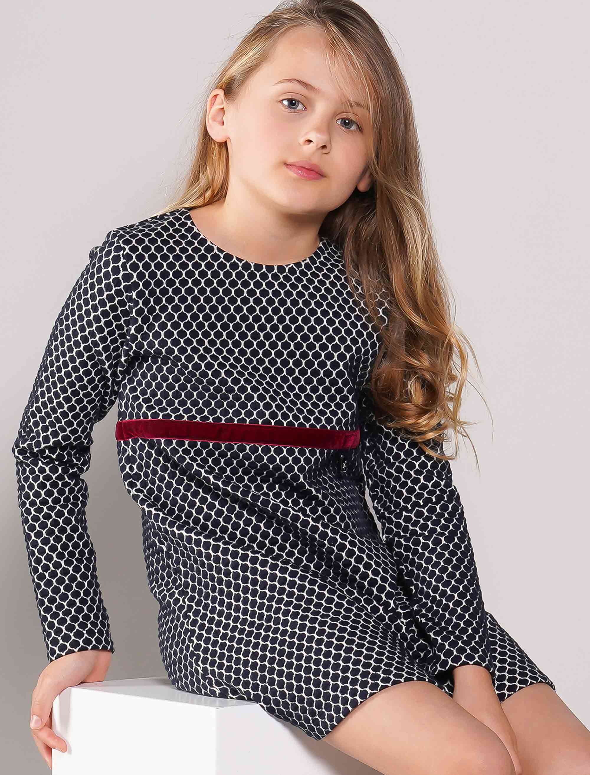 پیراهن دخترانه