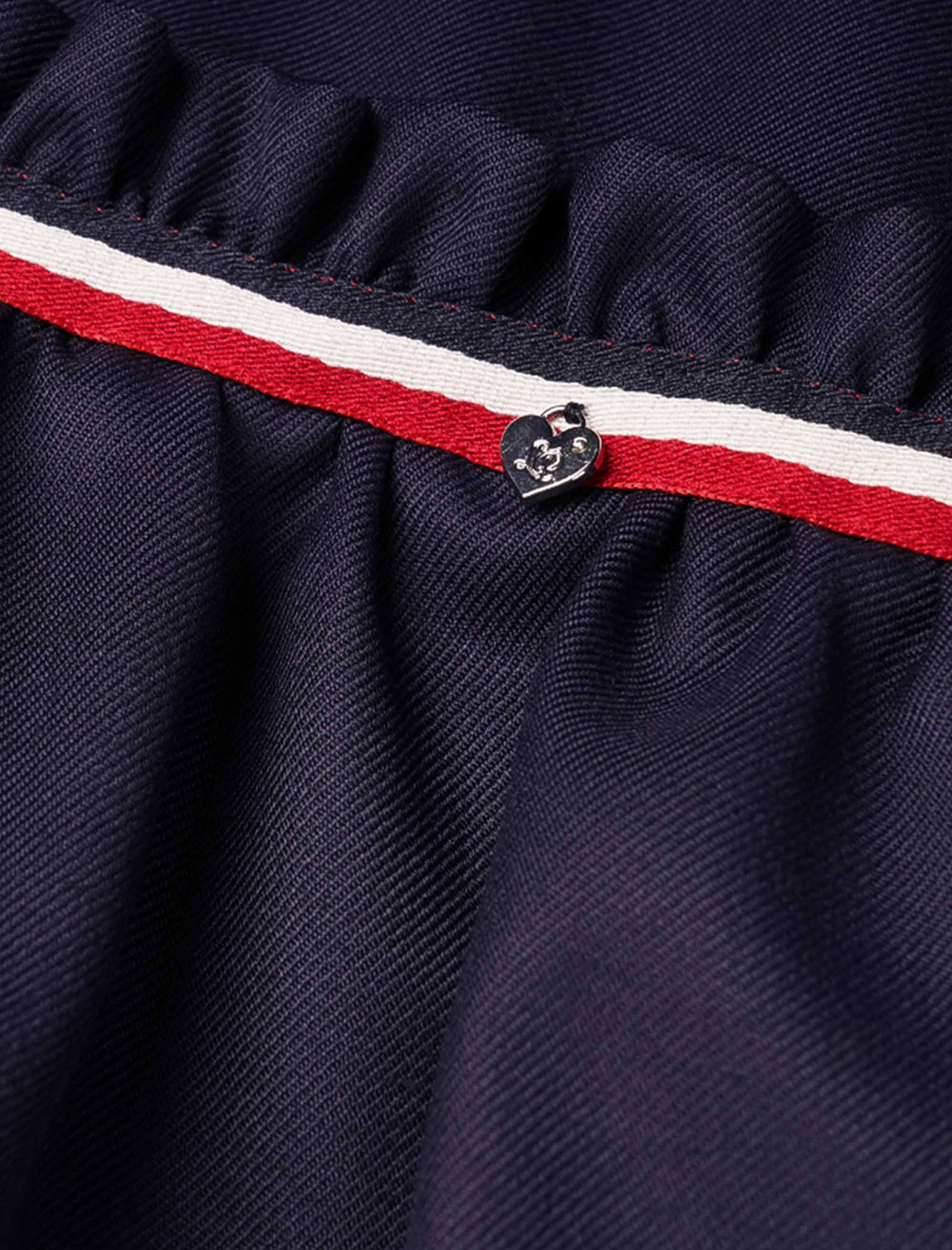 پیراهن دخترانه