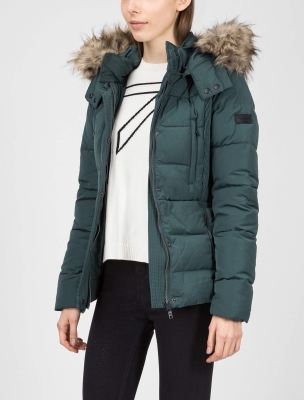 کاپشن زنانه