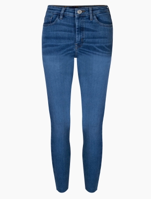 شلوار جین زنانه