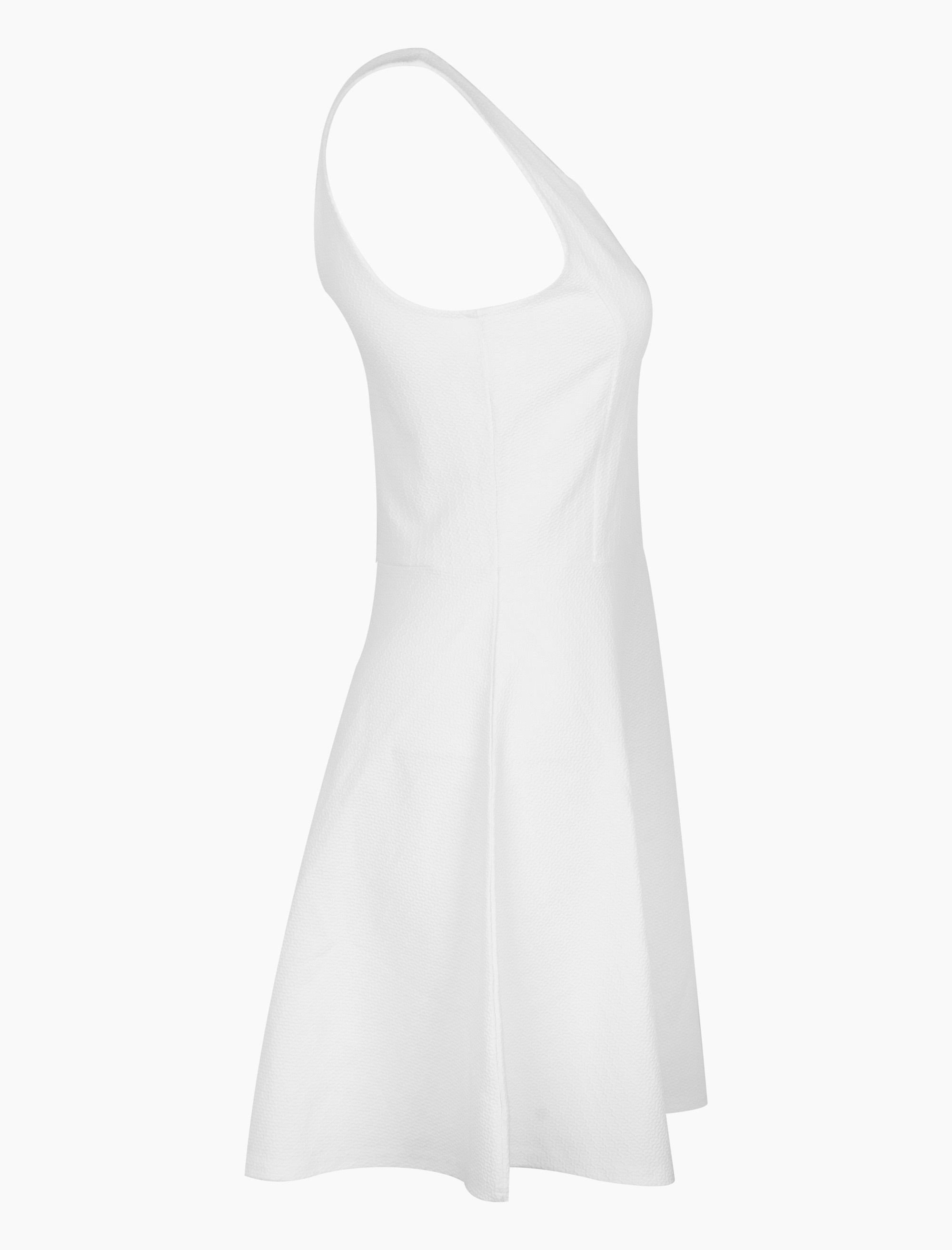 پیراهن زنانه