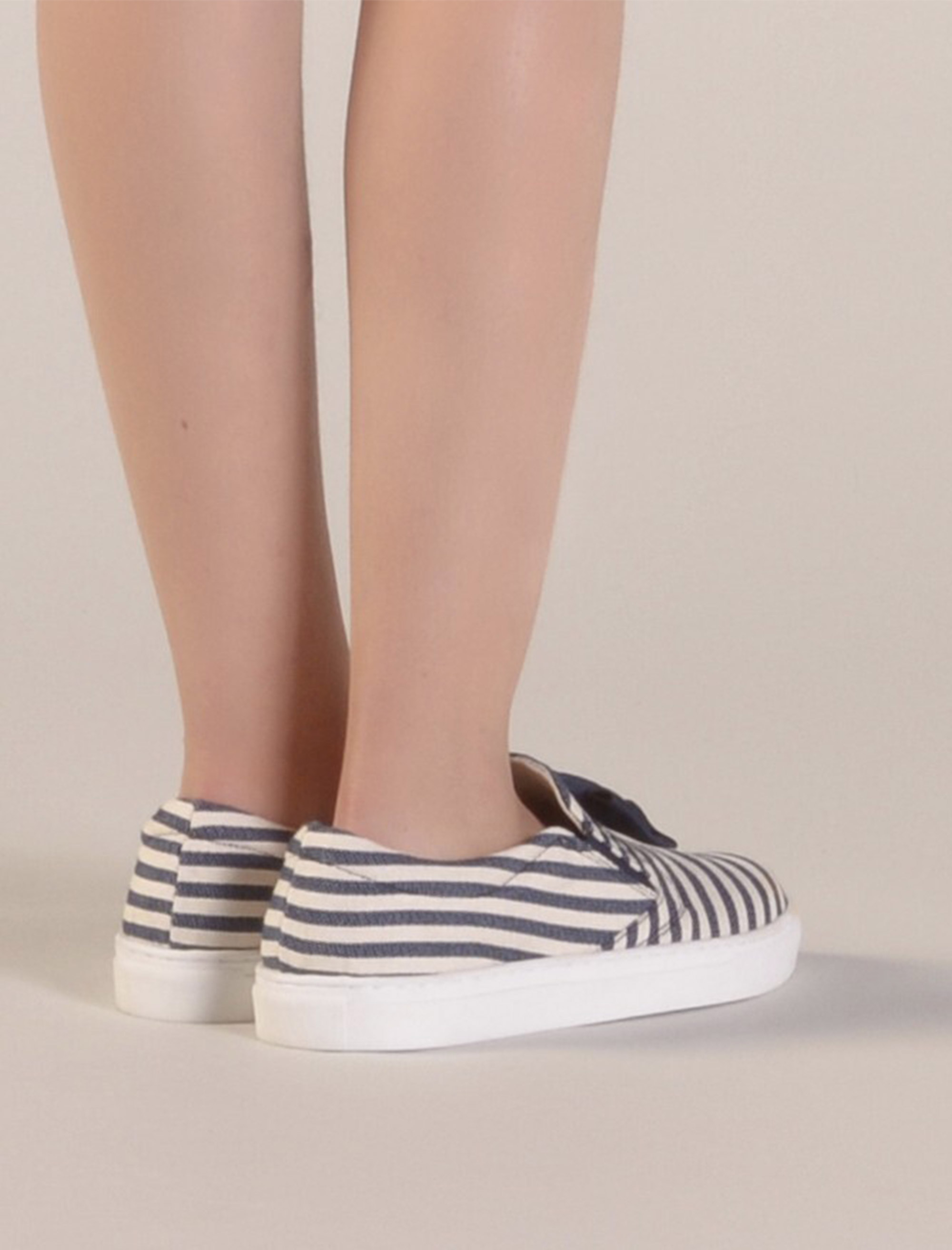 کفش کالج دخترانه