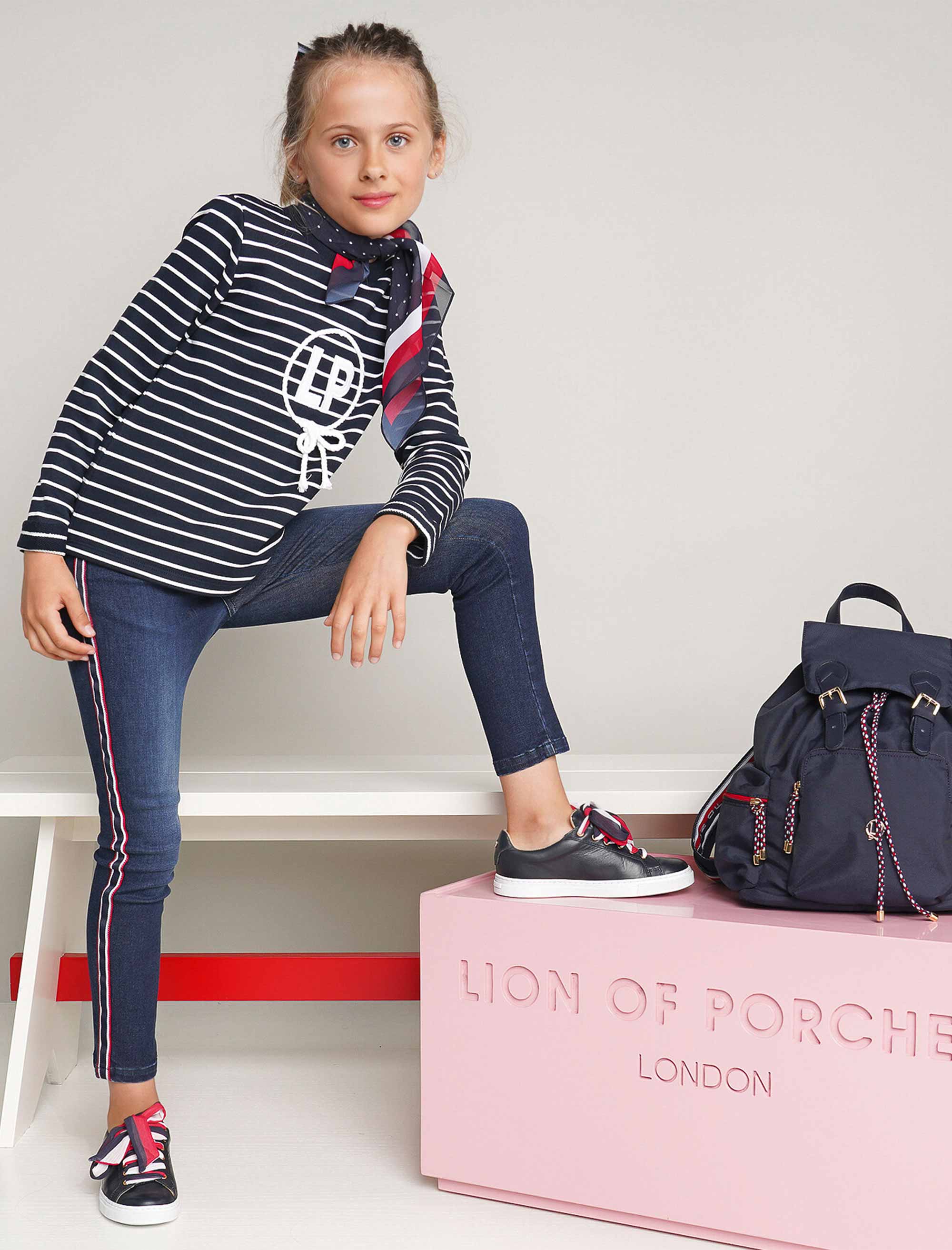 شلوار دخترانه