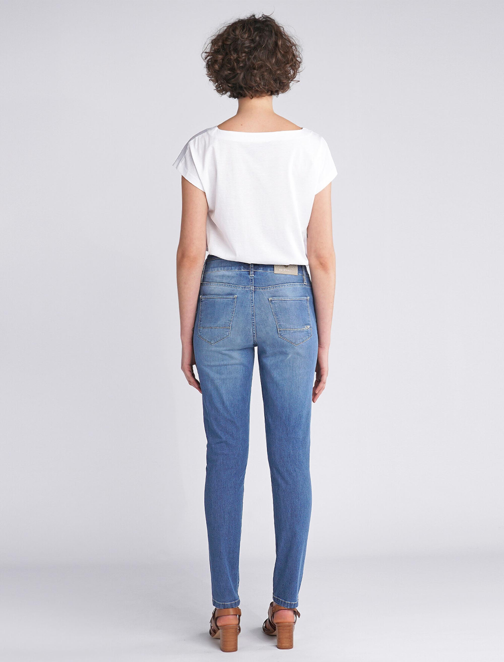 شلوار زنانه