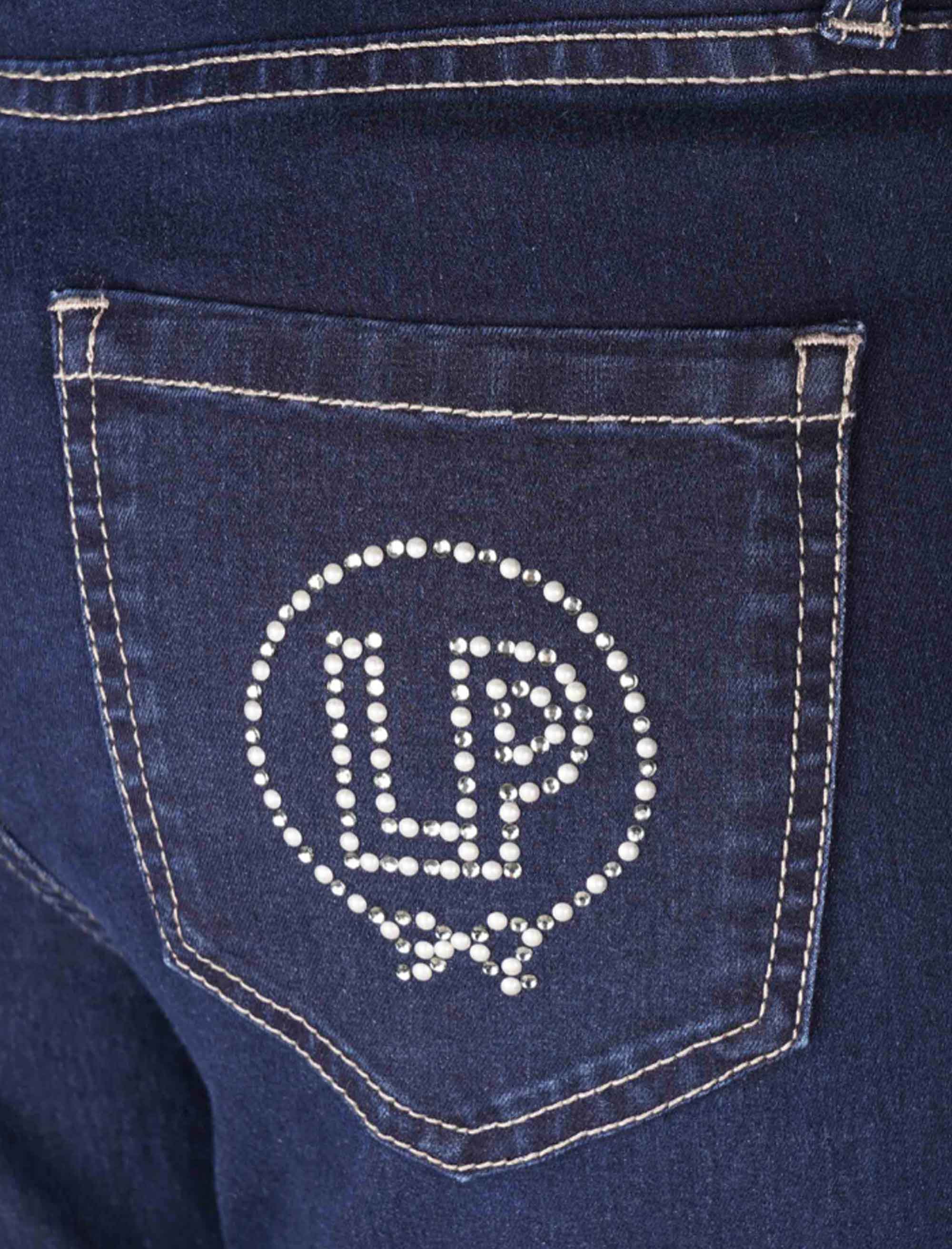 شلوار زنانه