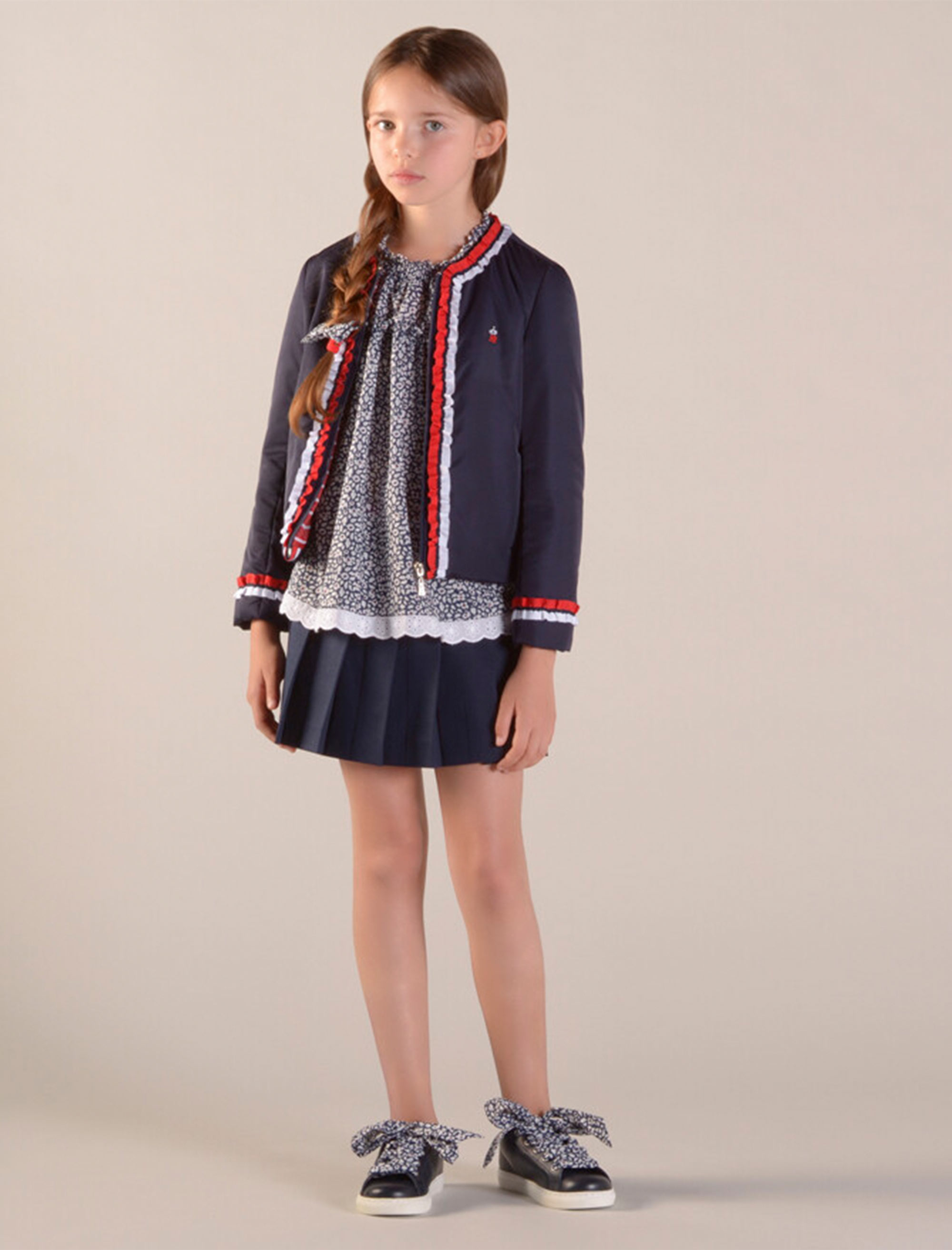 دامن دخترانه