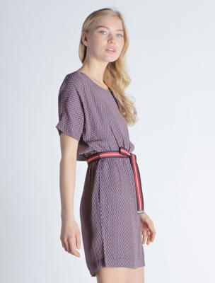 پیراهن زنانه