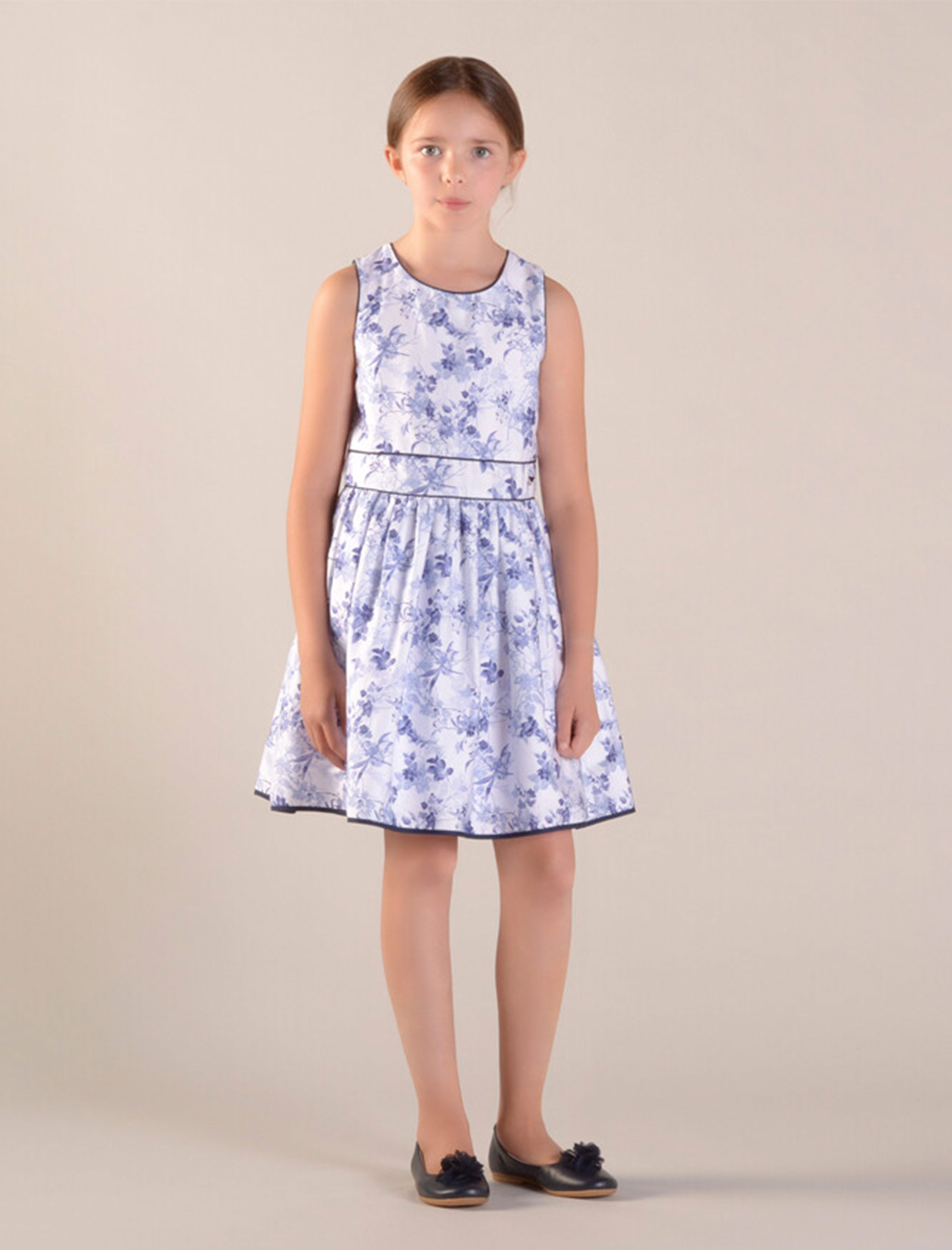 پیراهن دخترانه