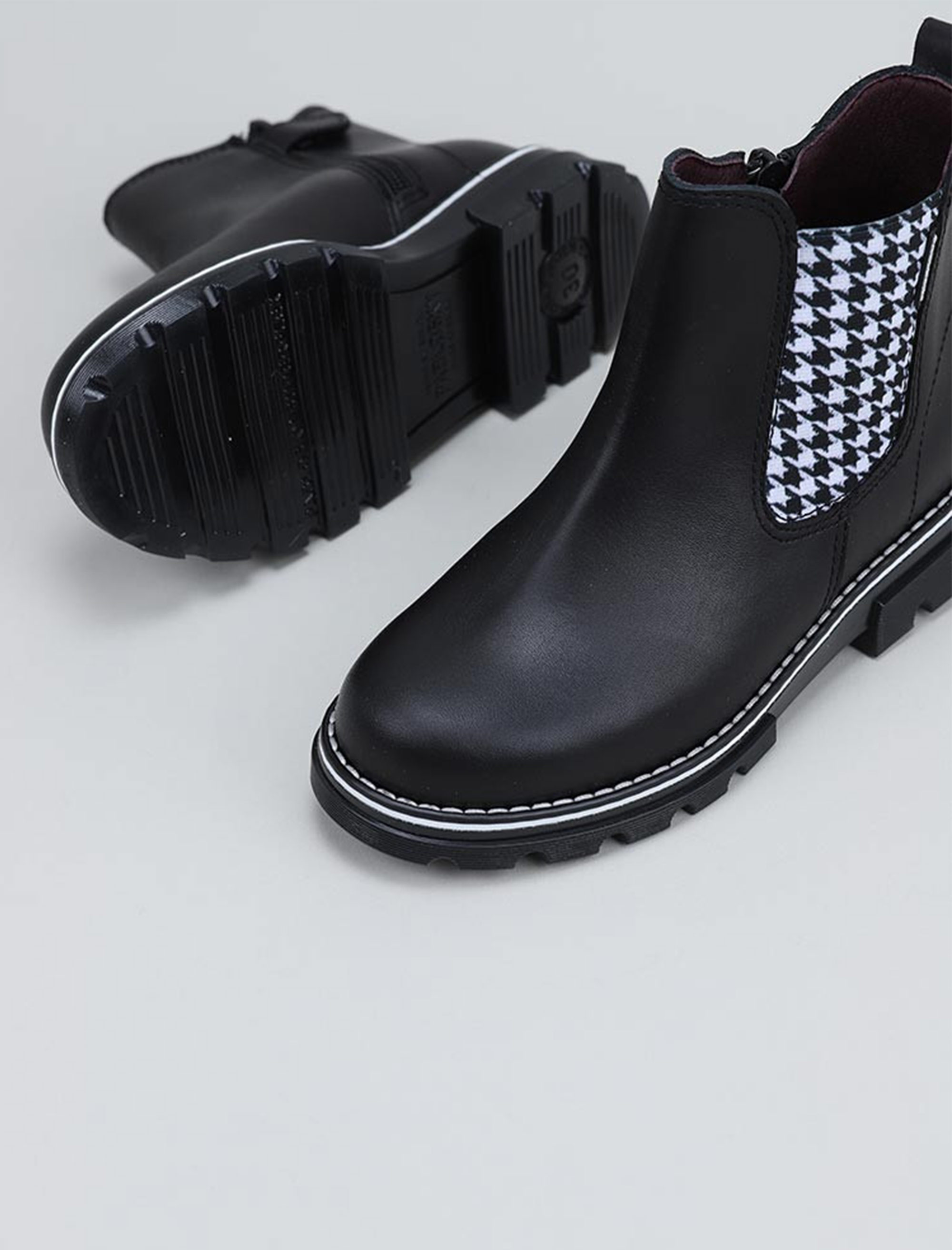 نیم بوت دخترانه