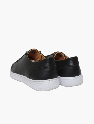 کفش روزمره مردانه