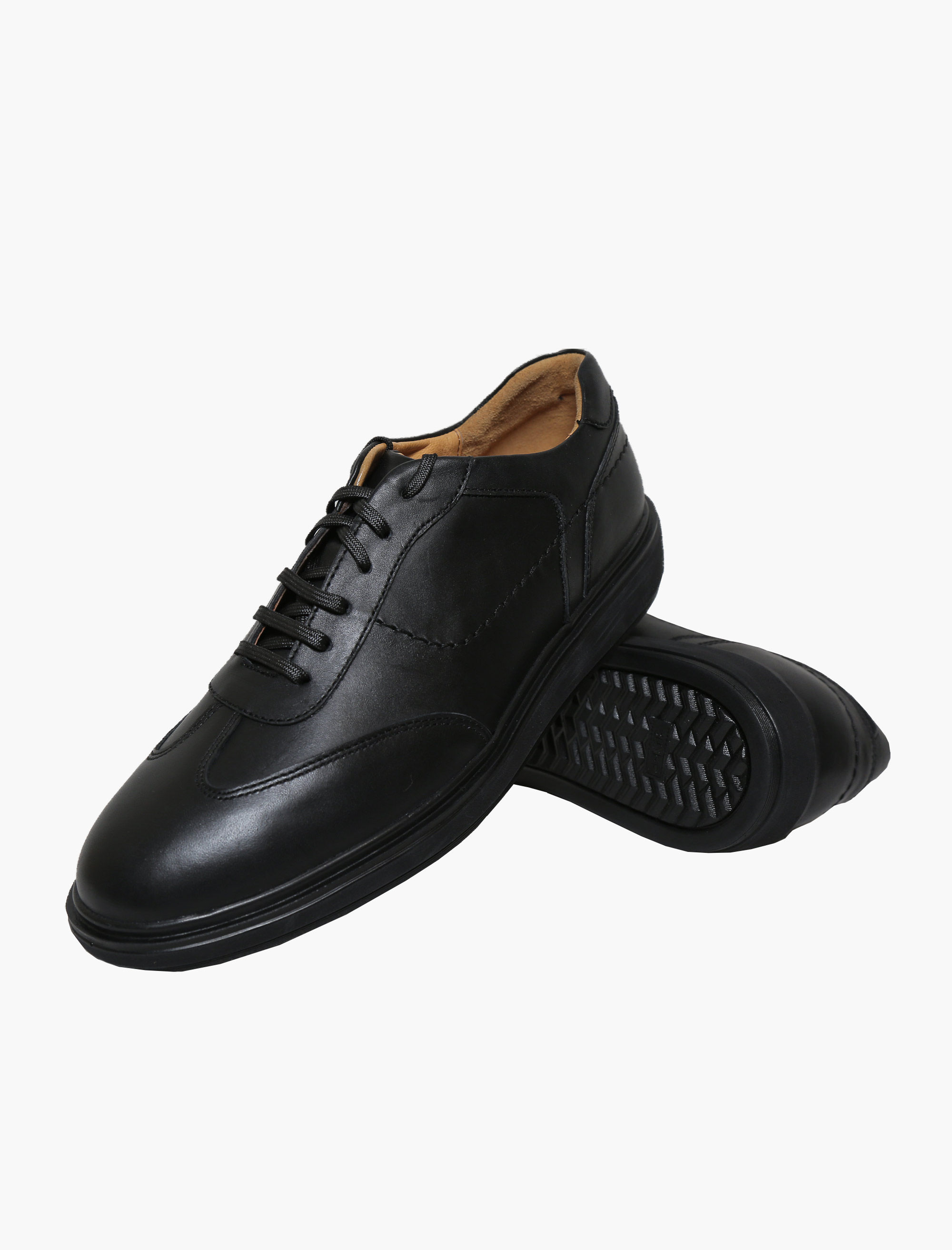 کفش روزمره مردانه