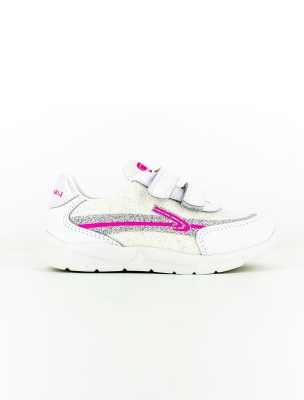 کفش ورزشی دخترانه