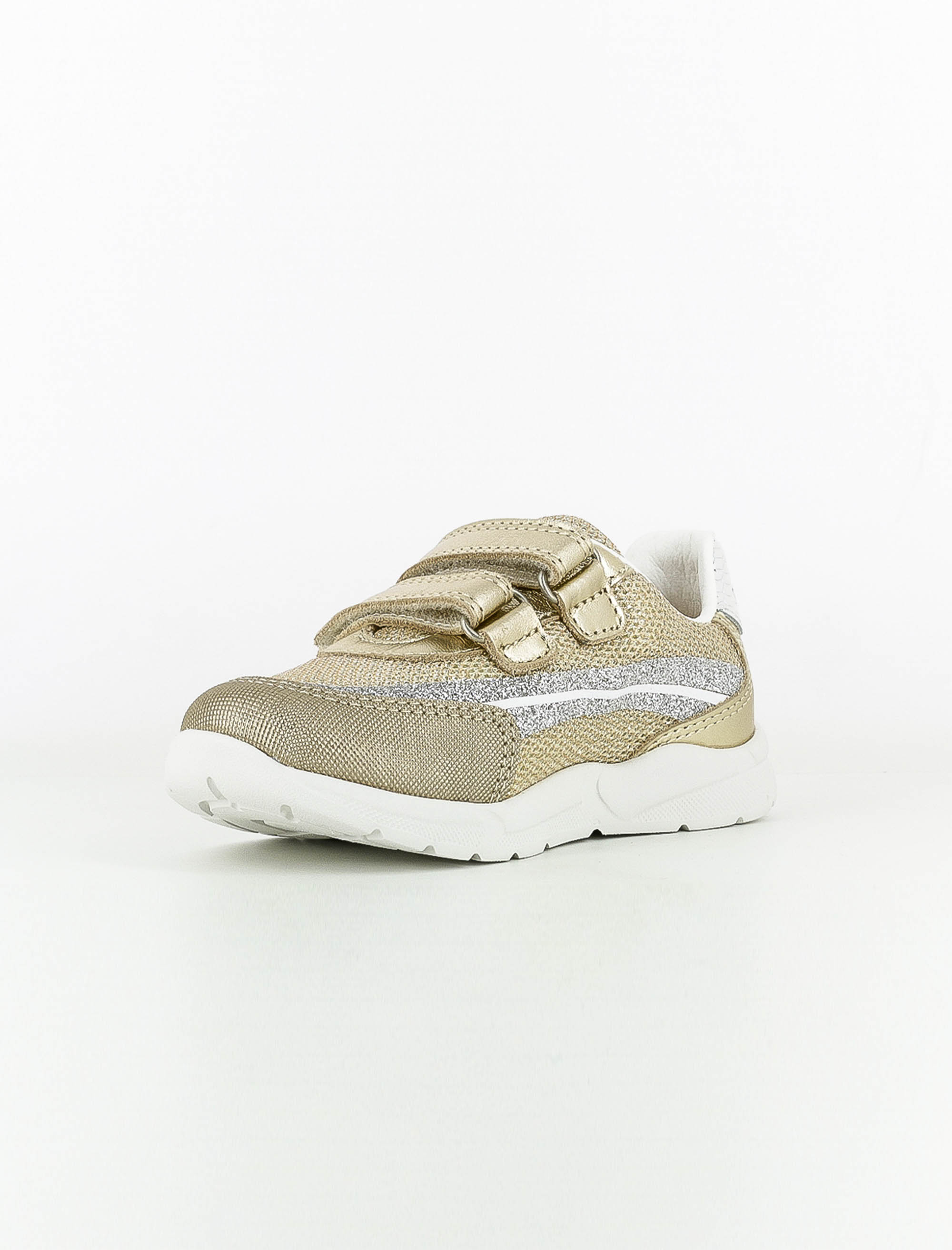 کفش ورزشی دخترانه