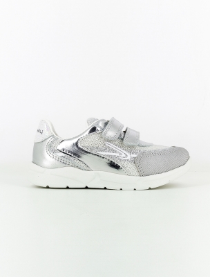 کفش ورزشی دخترانه