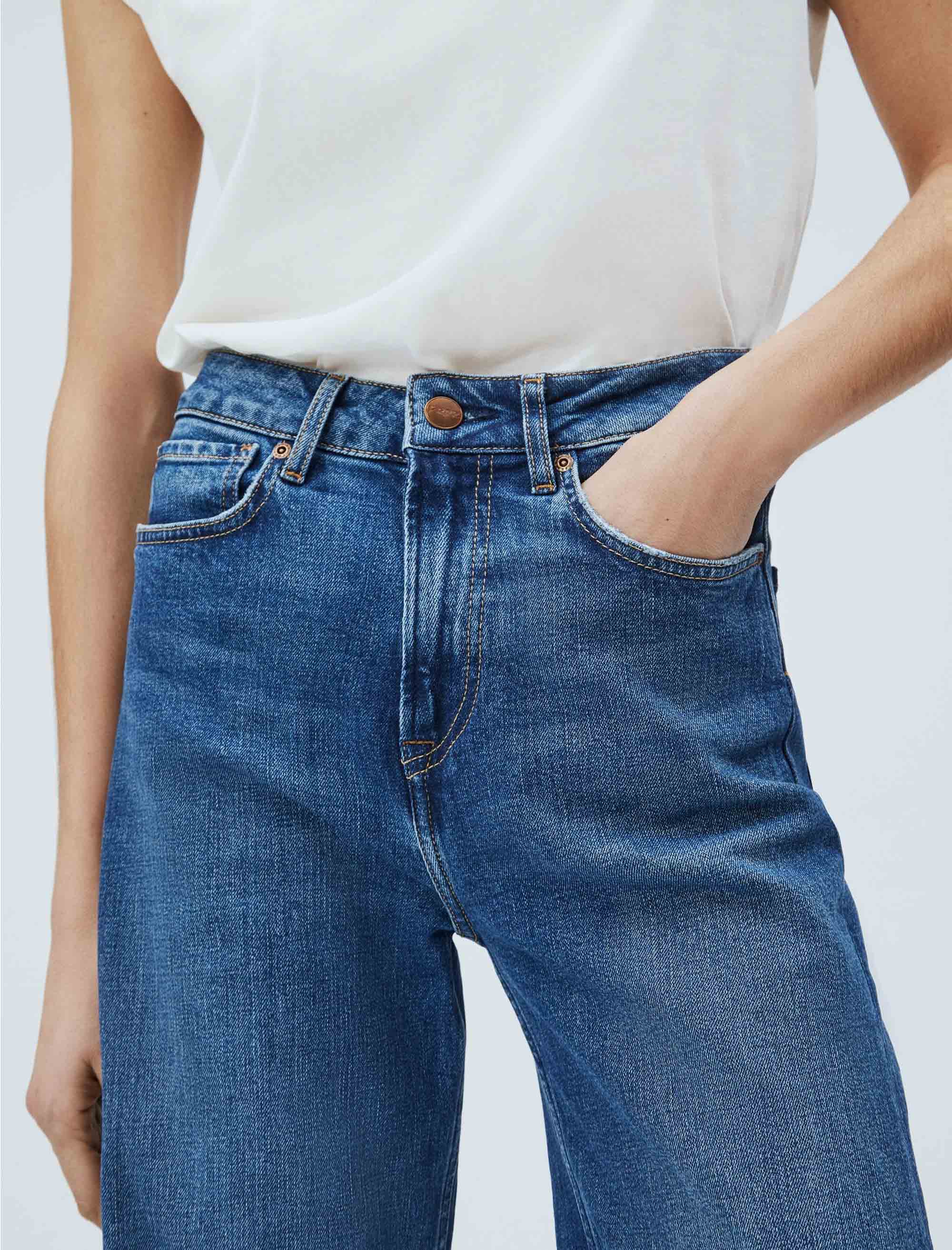 شلوار جین زنانه