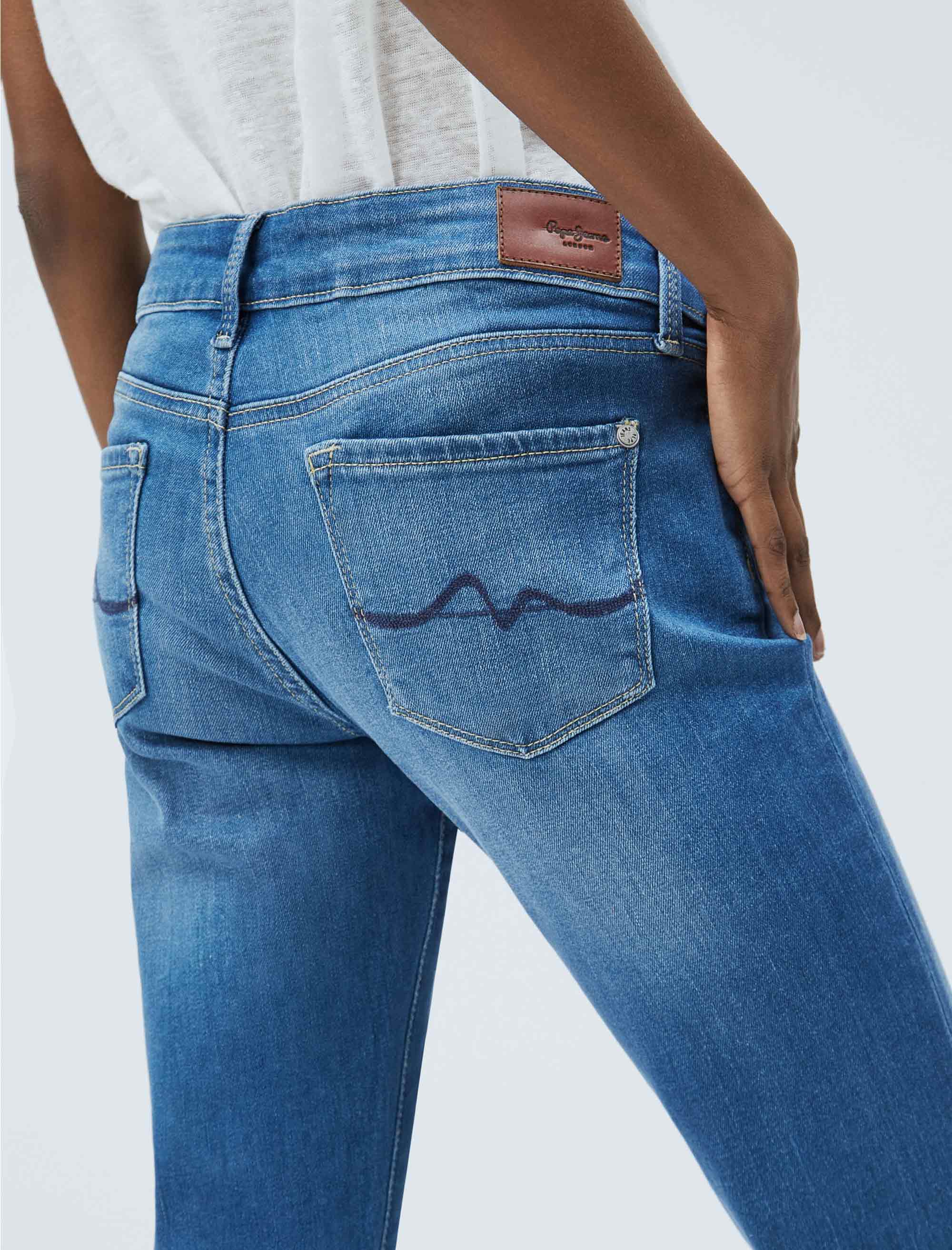 شلوار جین زنانه