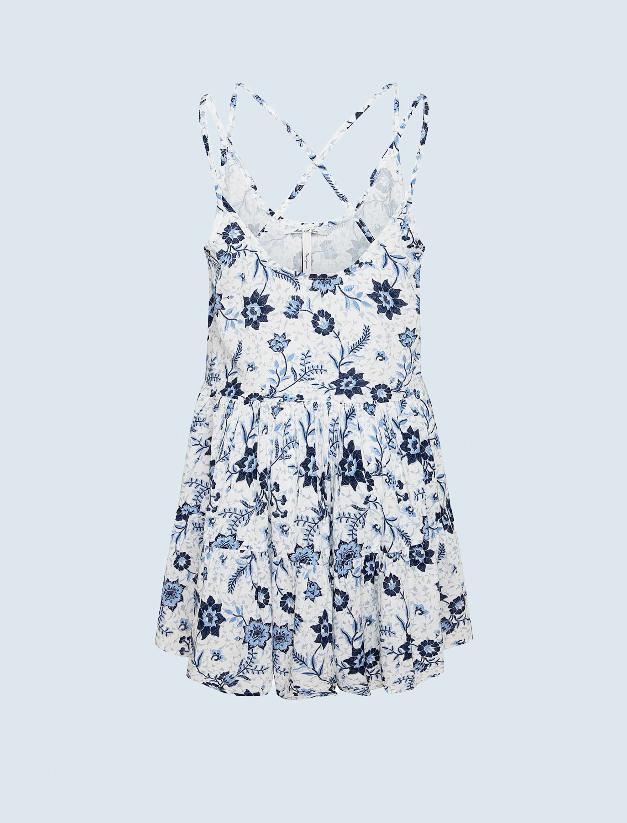 پیراهن دخترانه