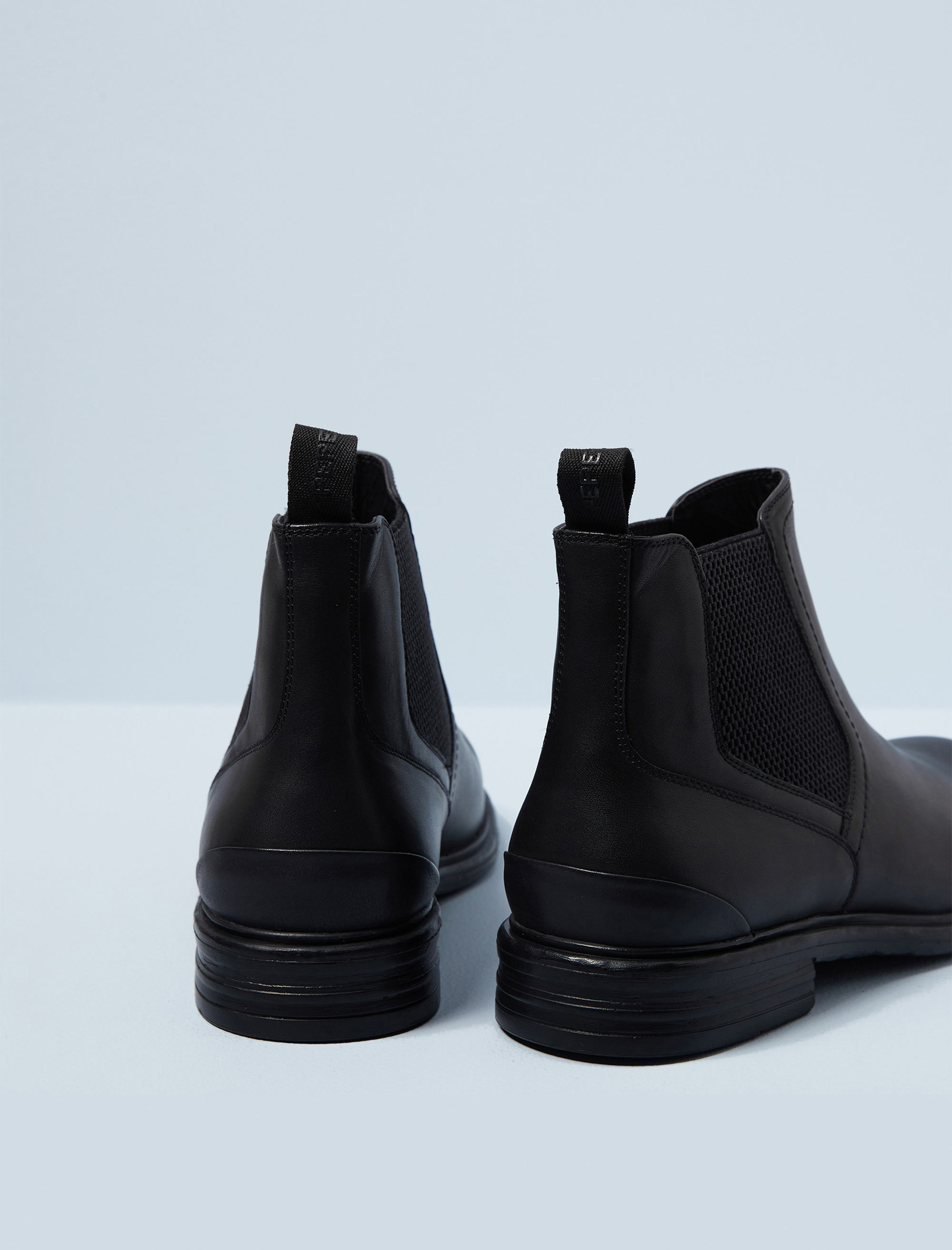 نیم بوت مردانه