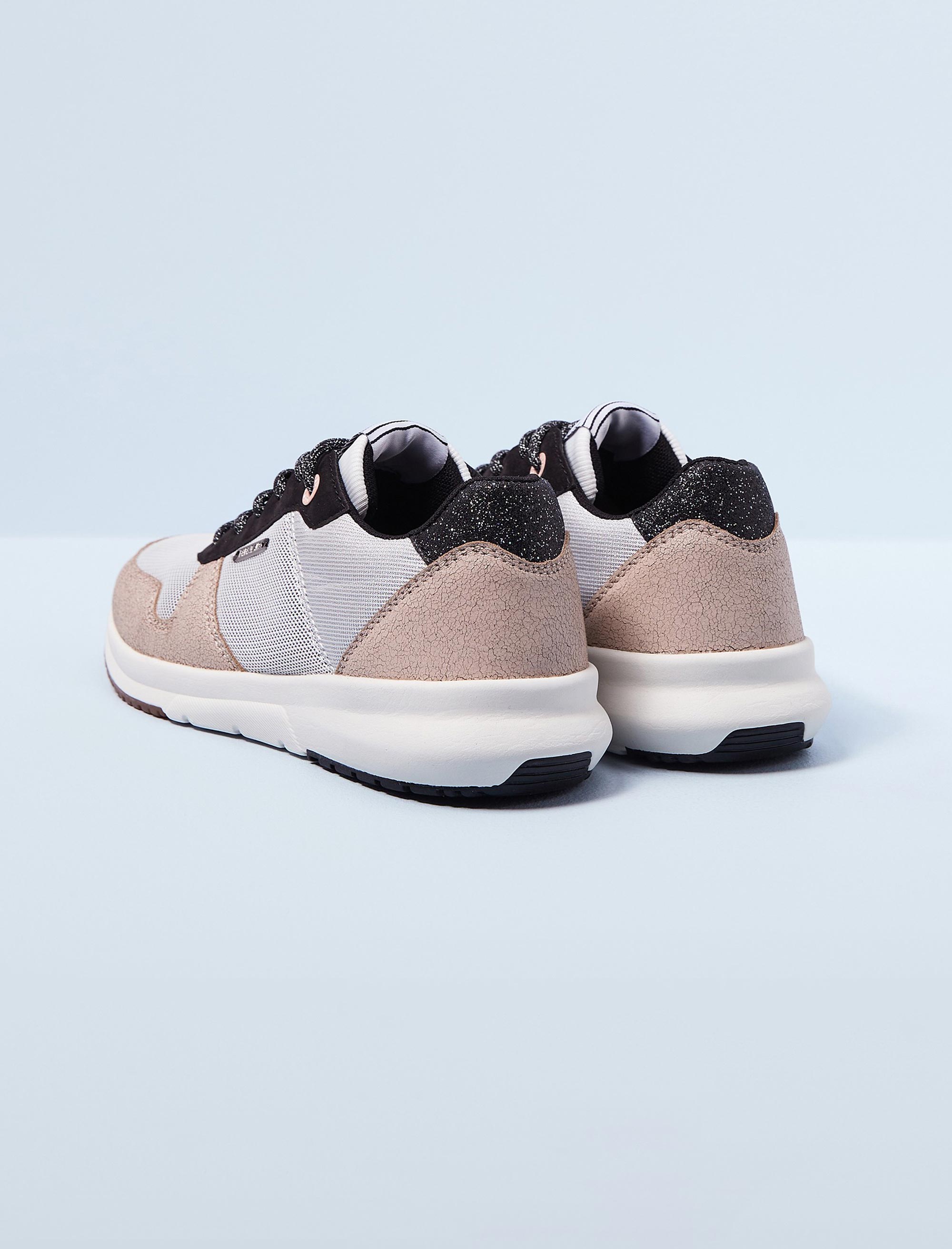 کفش اسنیکر زنانه