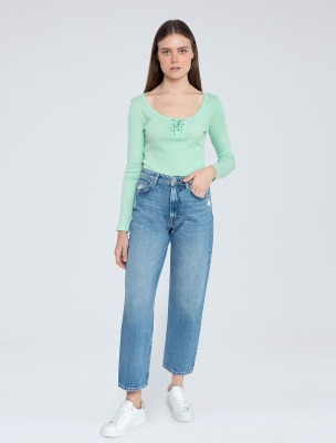 شلوار جین زنانه