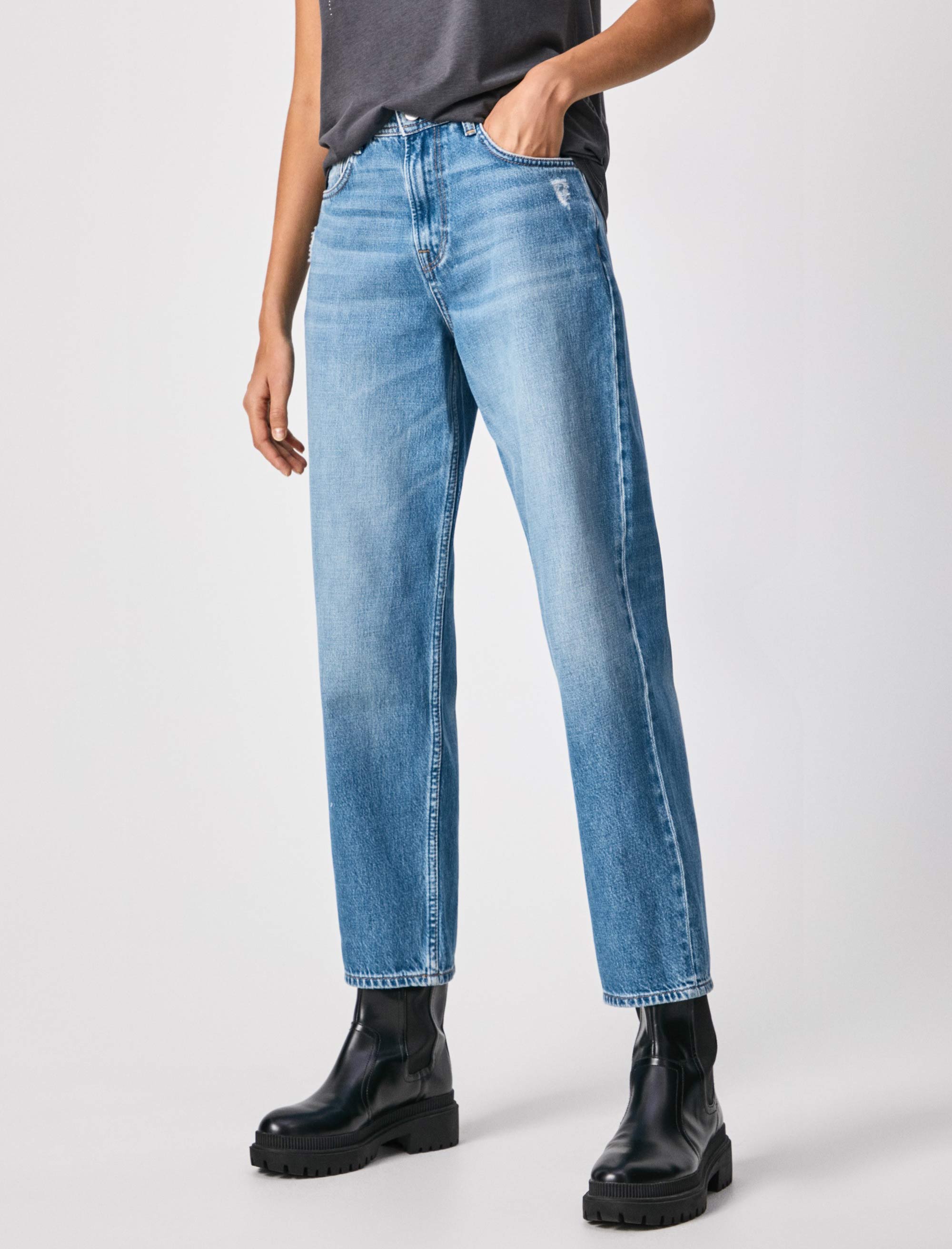 شلوار جین زنانه