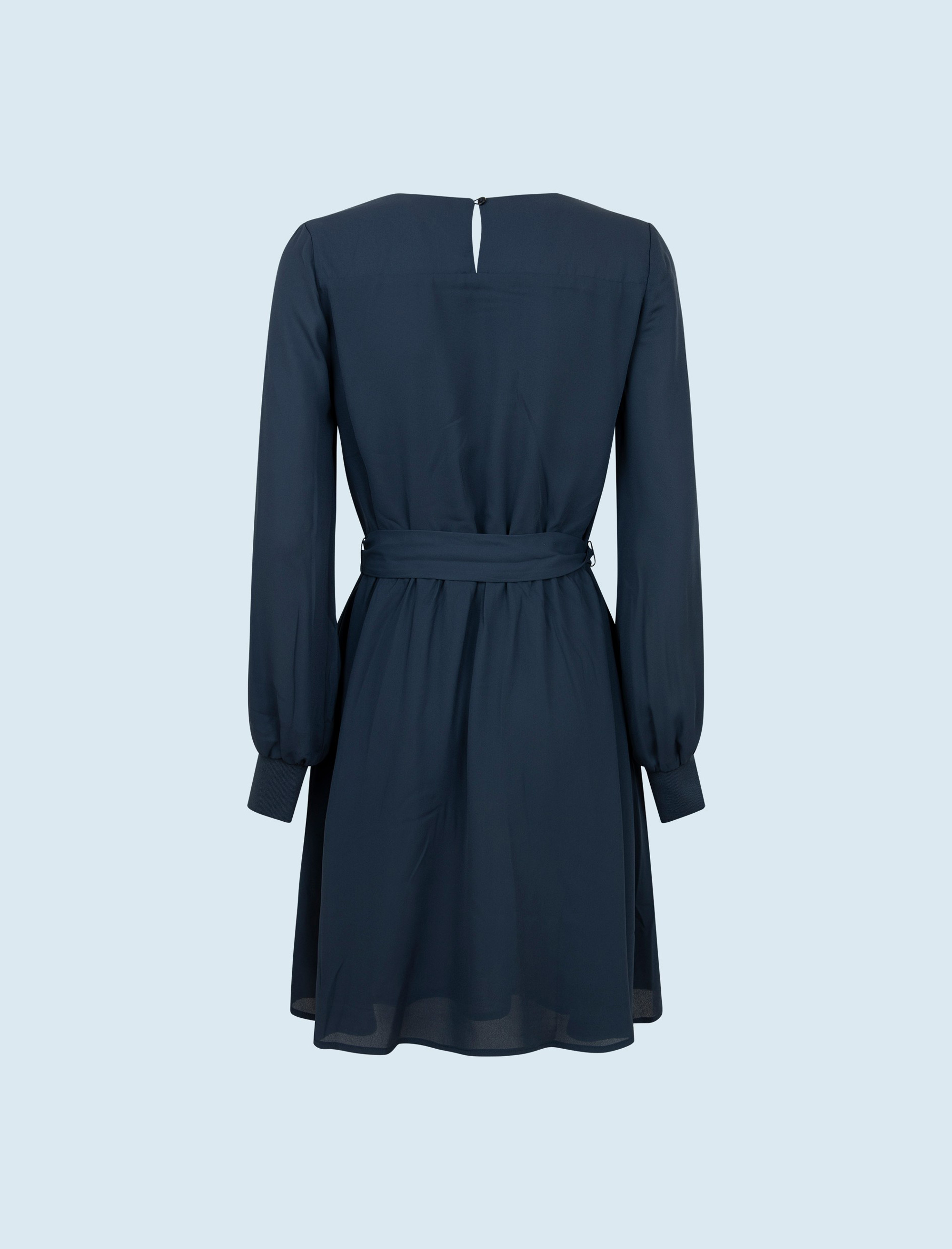 پیراهن زنانه