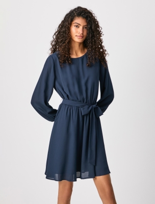 پیراهن زنانه