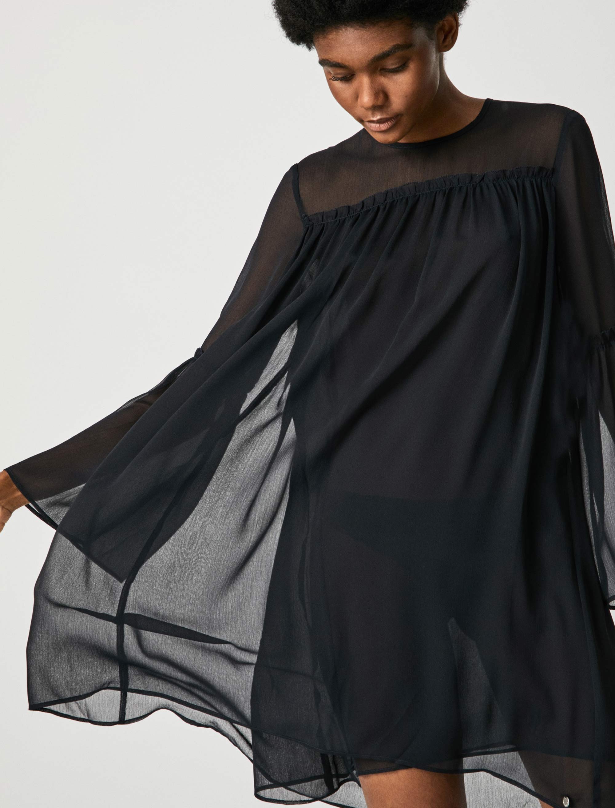 پیراهن زنانه