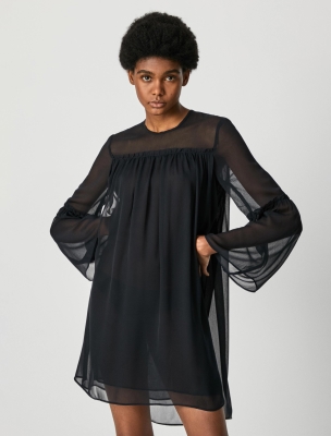 پیراهن زنانه