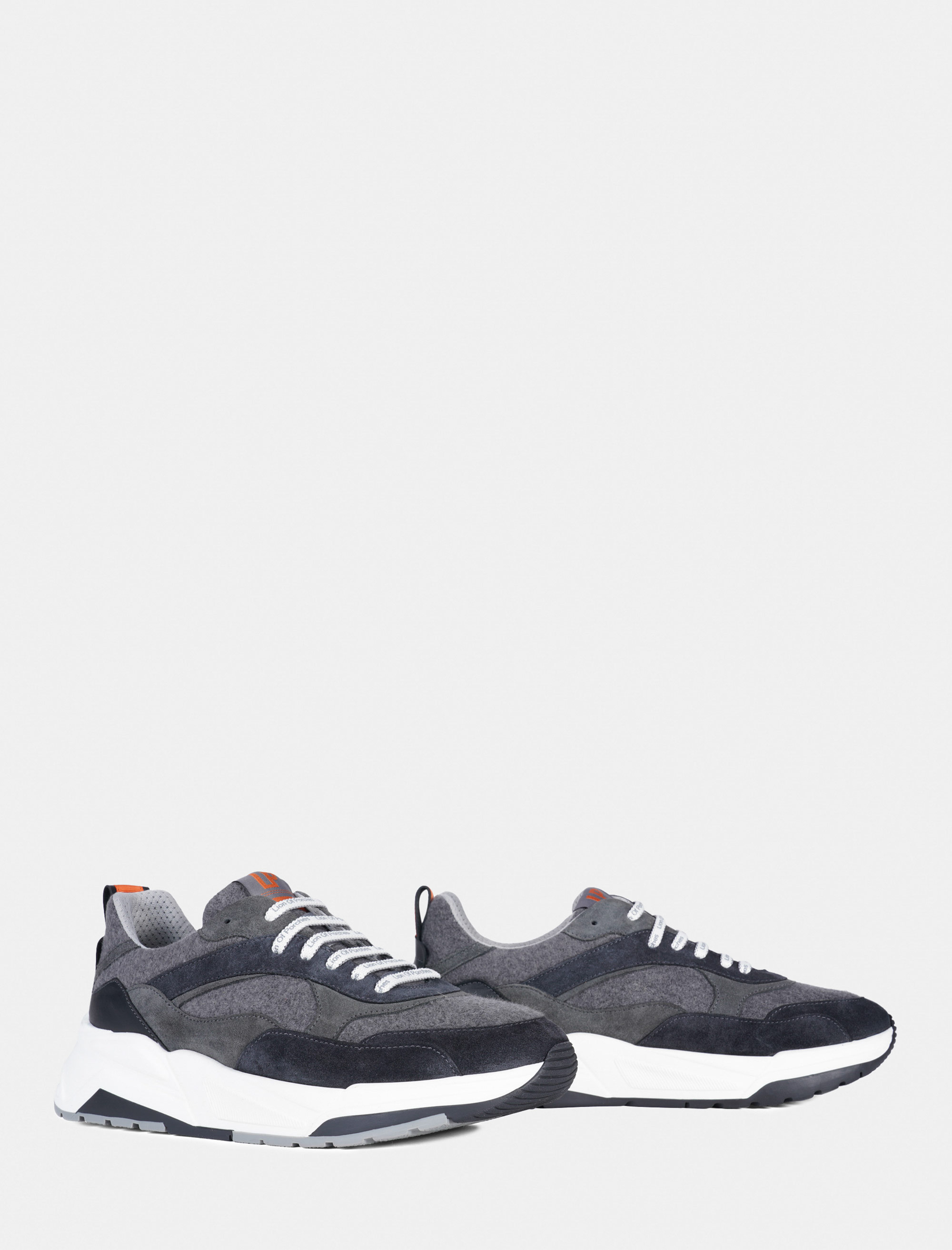 کفش اسنیکر مردانه