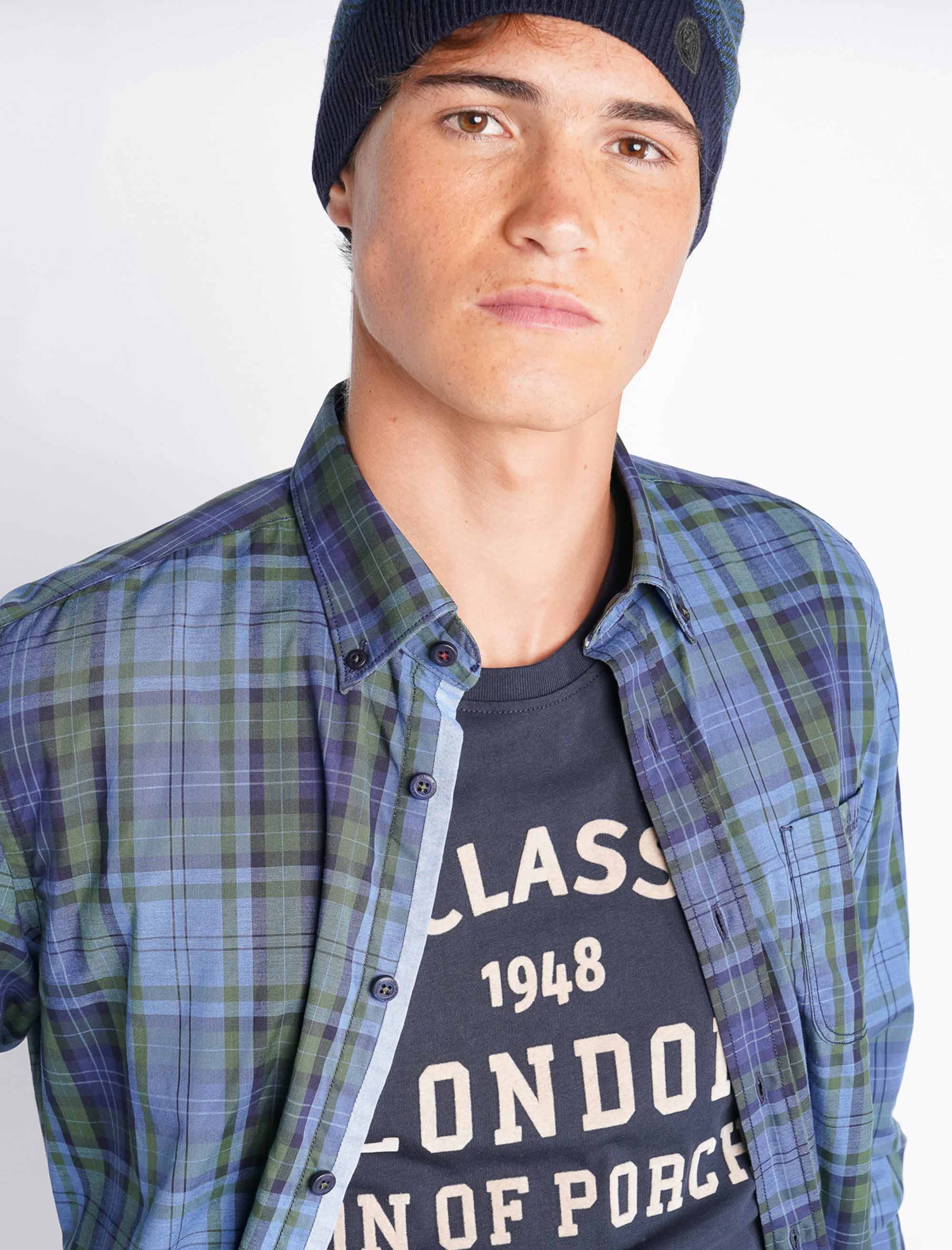 پیراهن (شومیز) مردانه