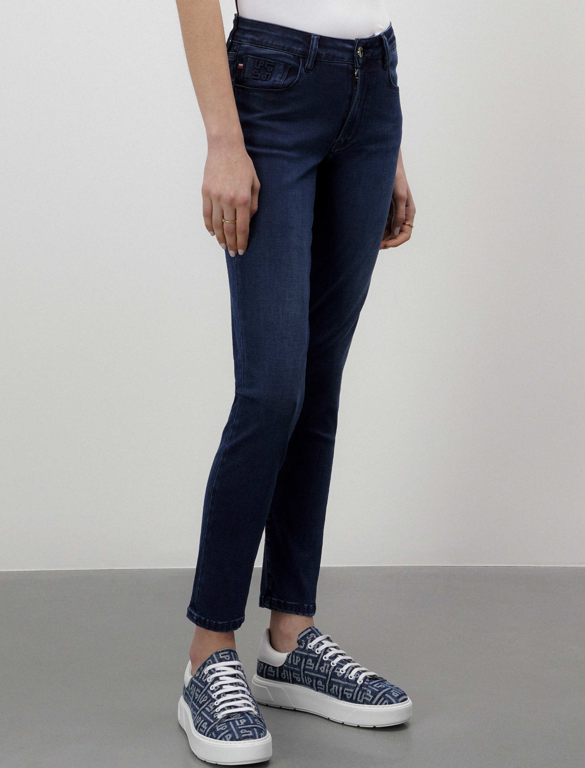 شلوار جین زنانه