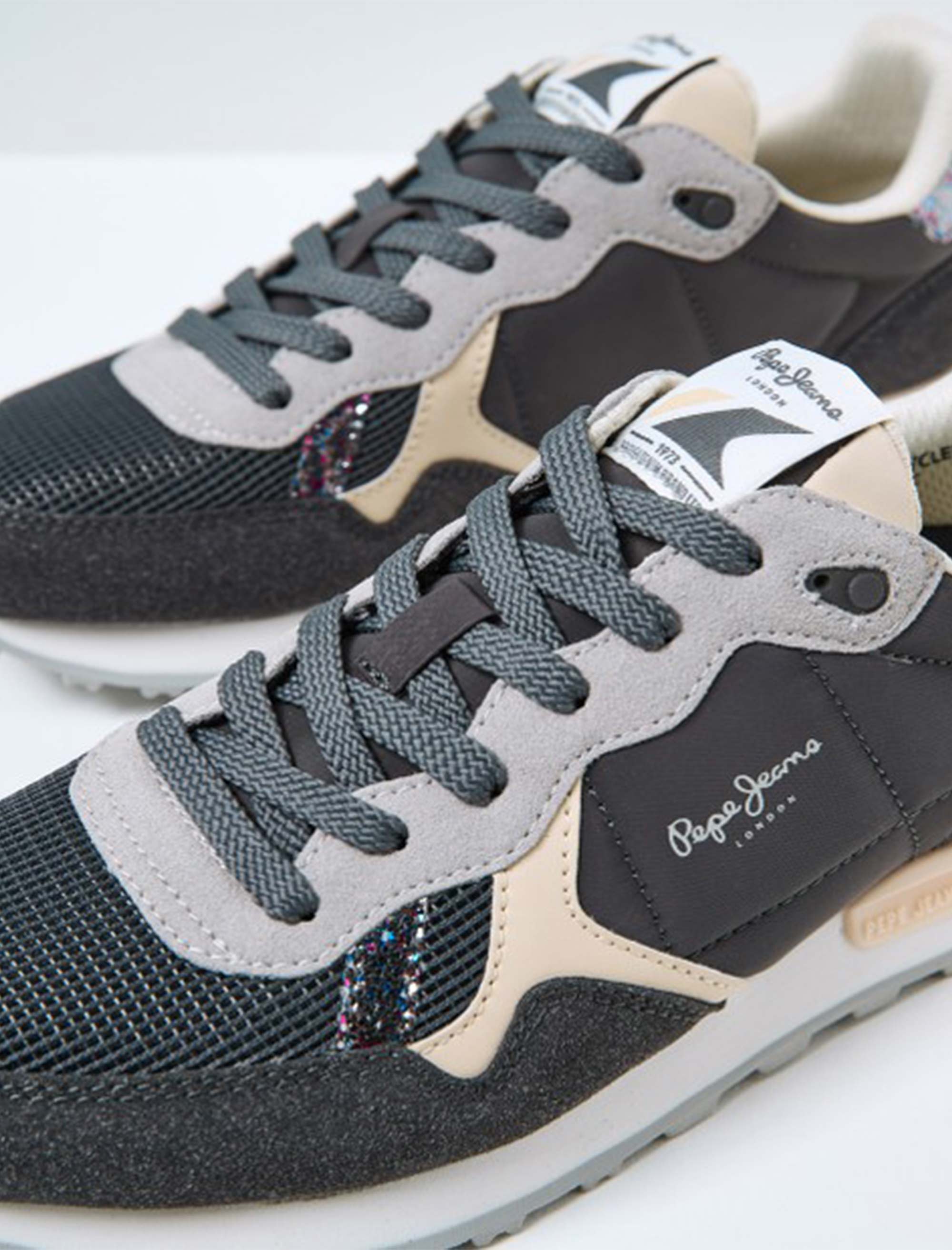 کفش اسنیکر زنانه