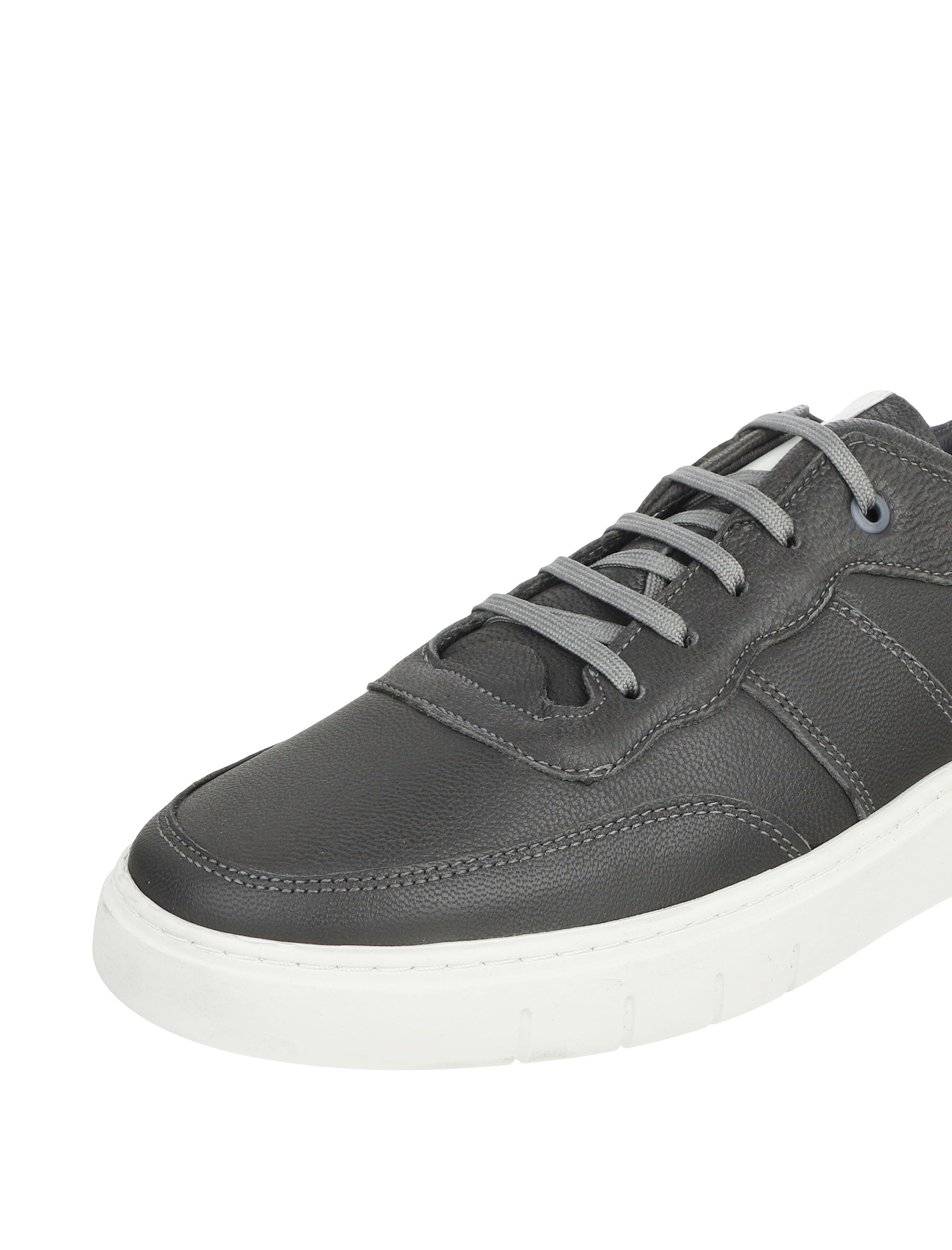 کفش اسنیکر مردانه