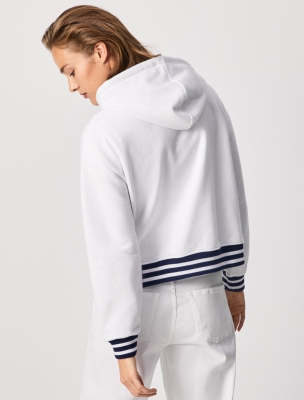 سویشرت و هودی زنانه