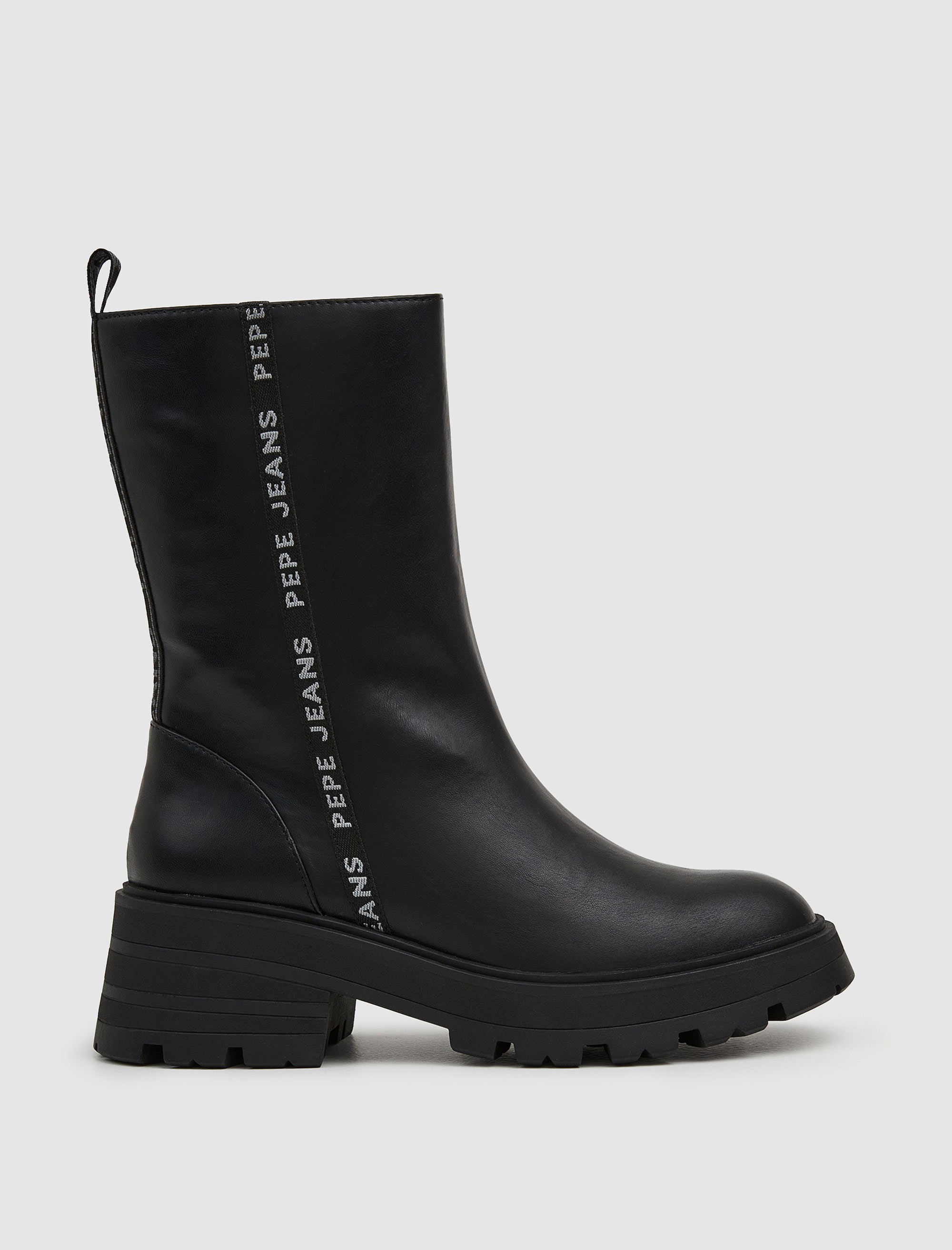 نیم بوت زنانه