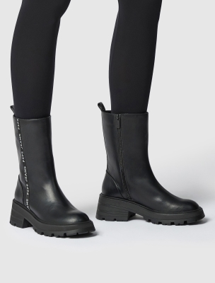 نیم بوت زنانه