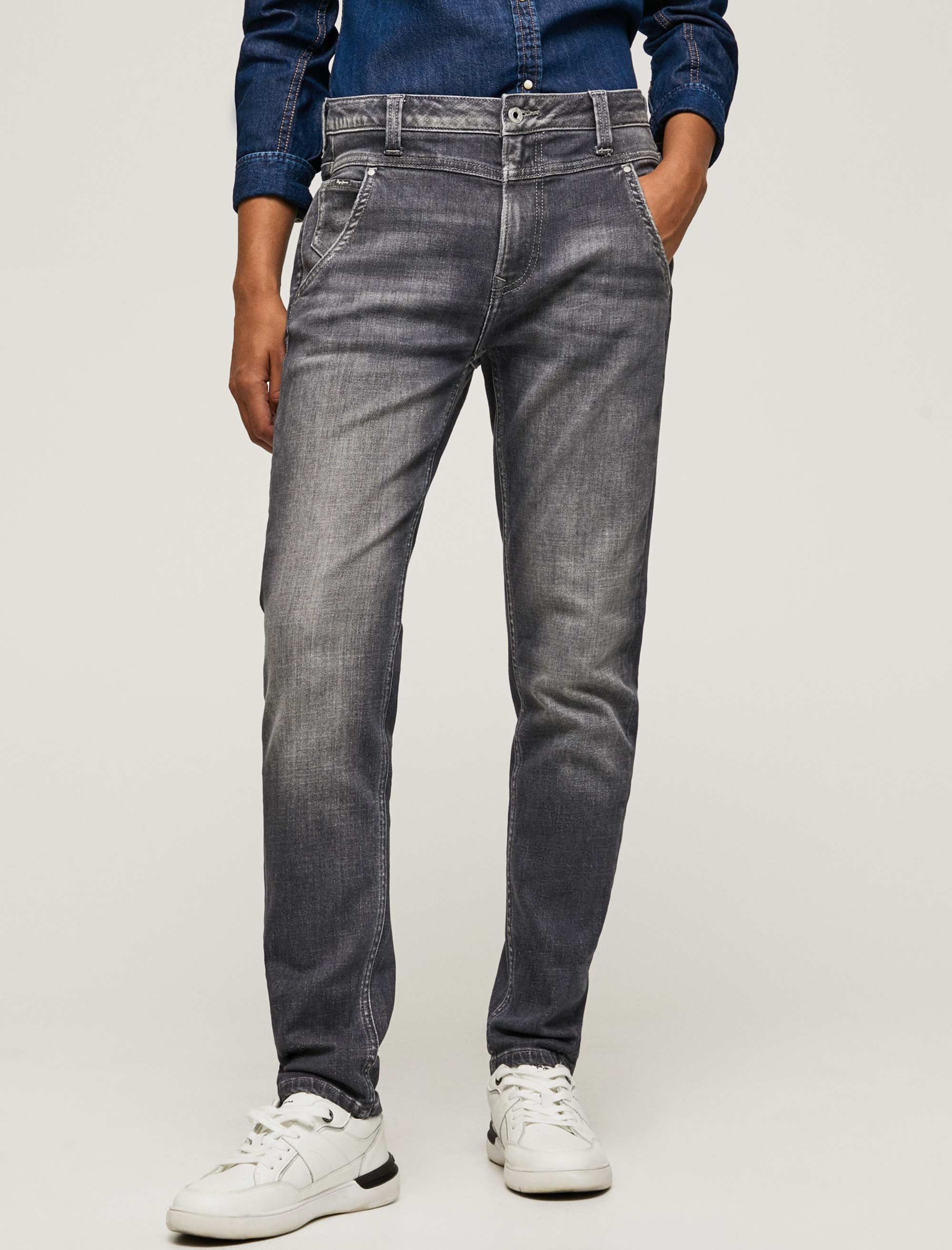 شلوار جین زنانه