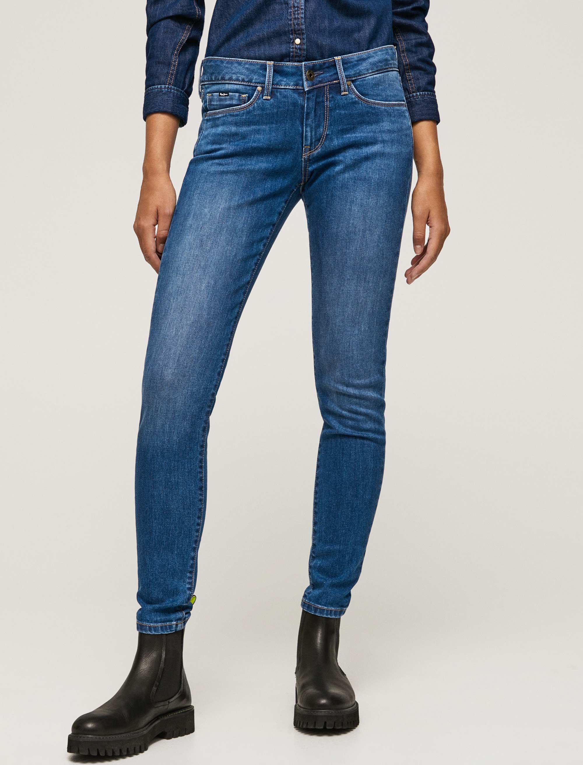 شلوار جین زنانه