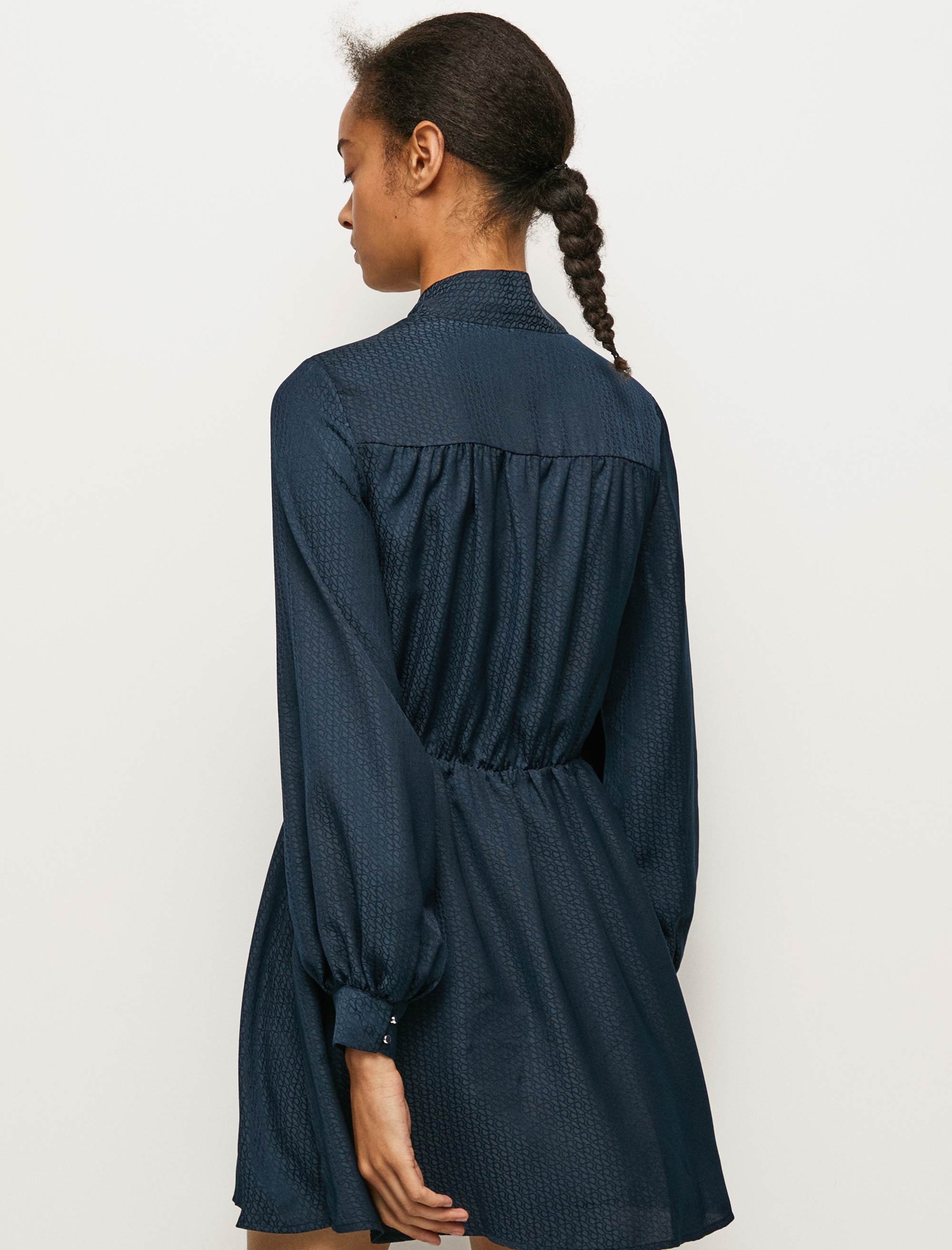 پیراهن زنانه